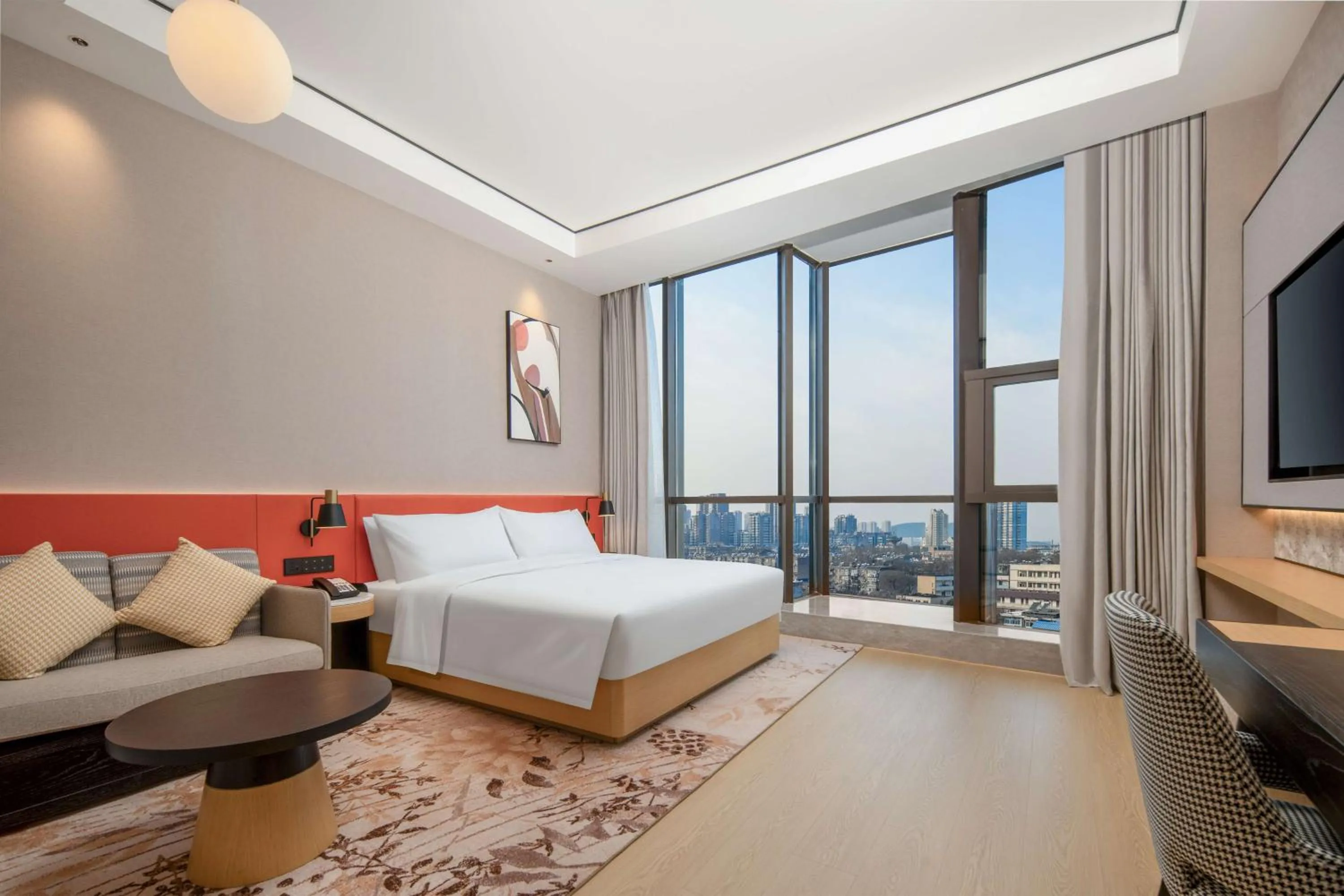 Superior King Room in Hilton Garden Inn Xuzhou Pengcheng Square