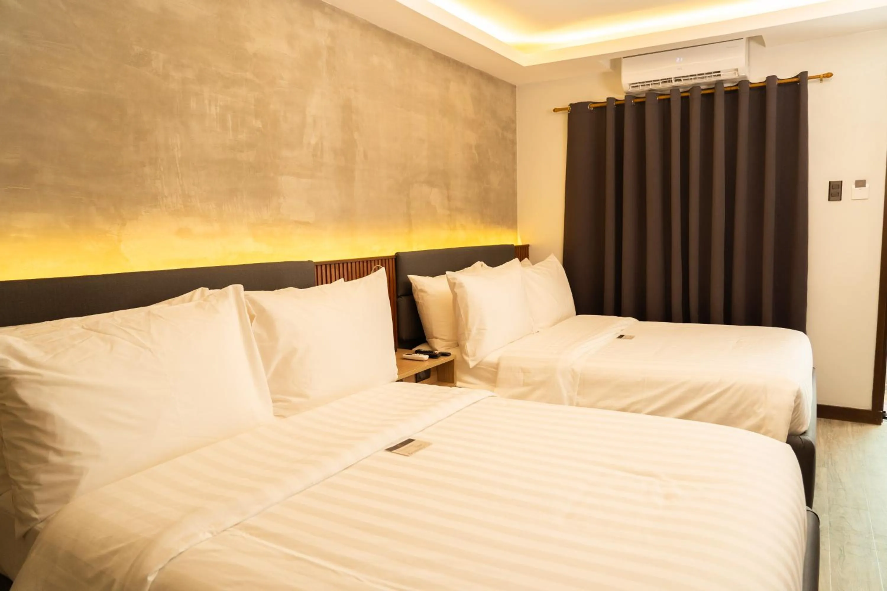 Superior Triple Room in Altaroca Mountain Resort Antipolo