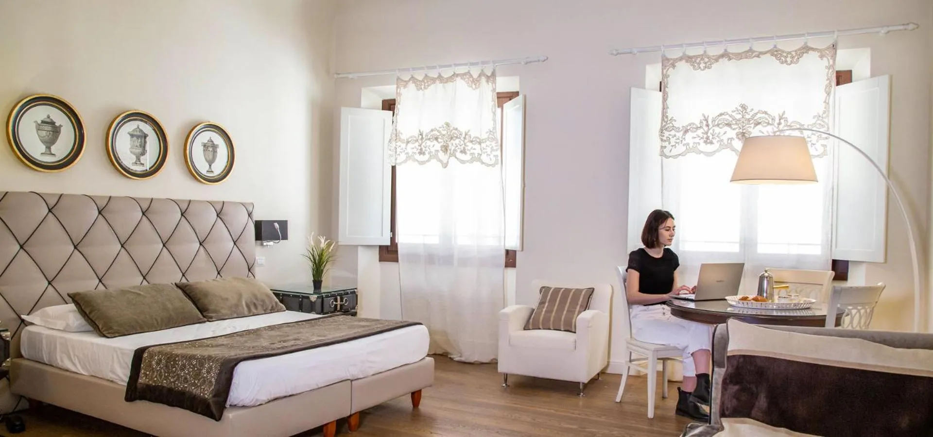 Deluxe Queen Room in Boutique Hotel del Corso