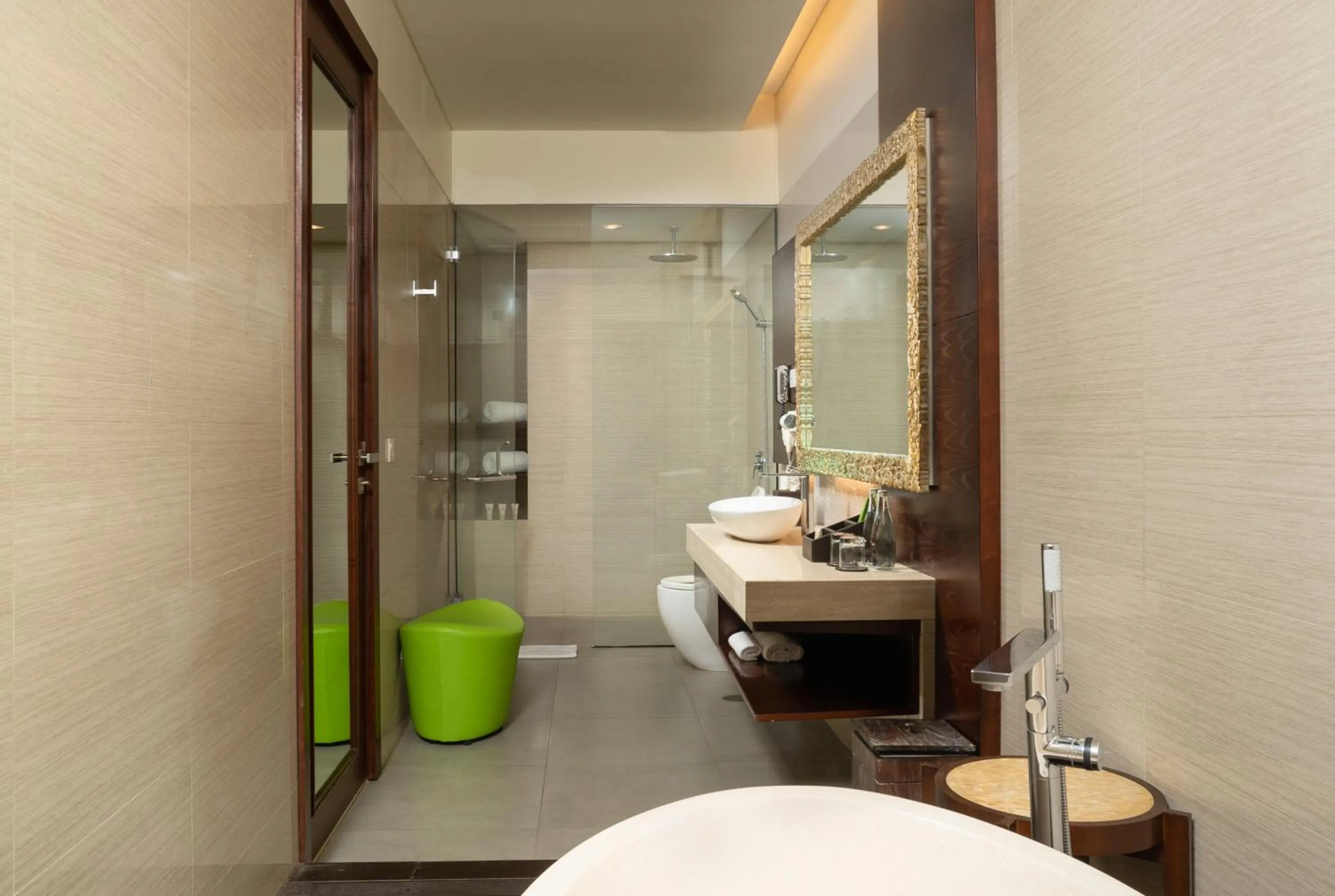 Deluxe Double or Twin Room Ocean View with Club Benefit in MERUSAKA Nusa Dua