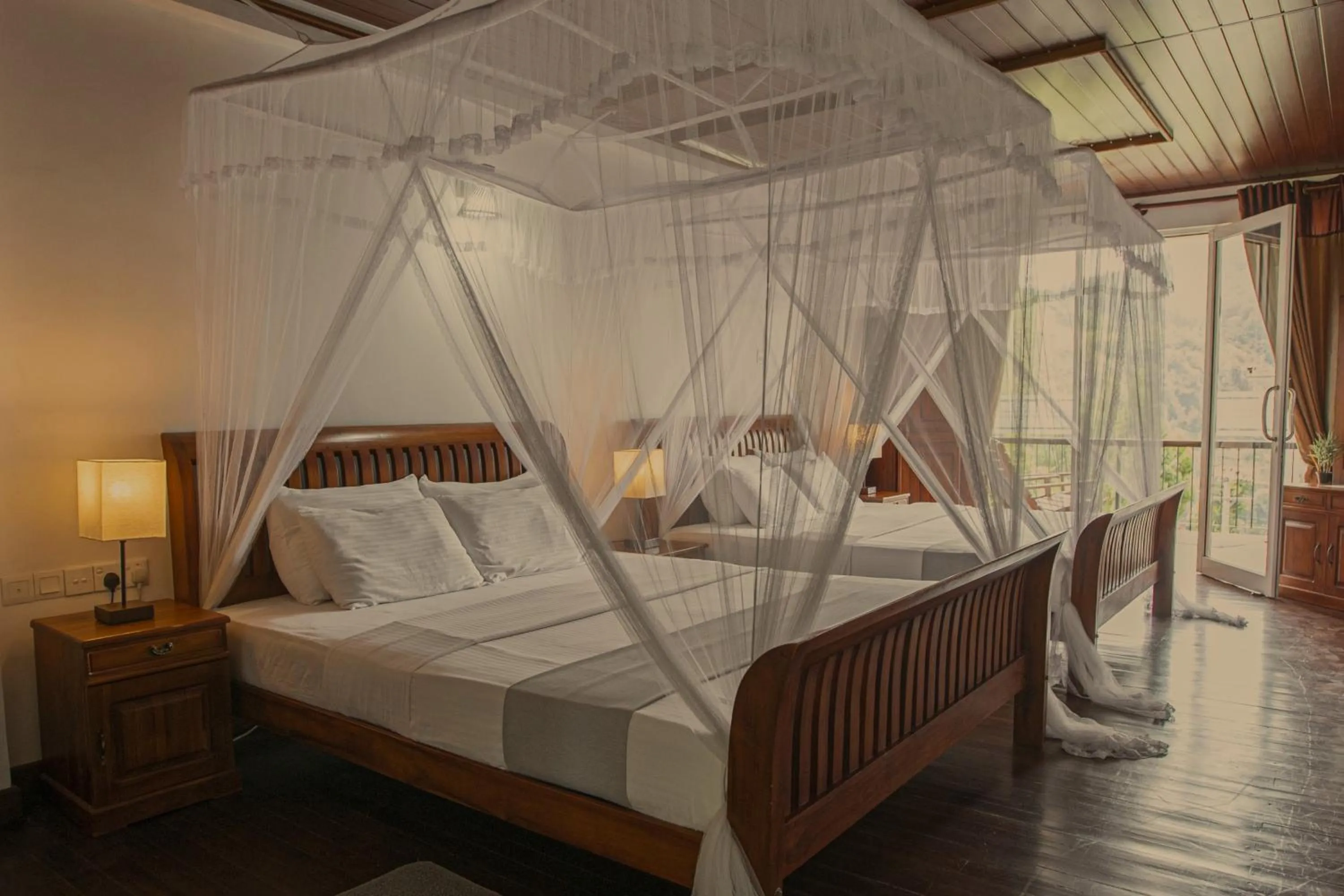 Superior Quadruple Room - single occupancy in Hotel Onrock