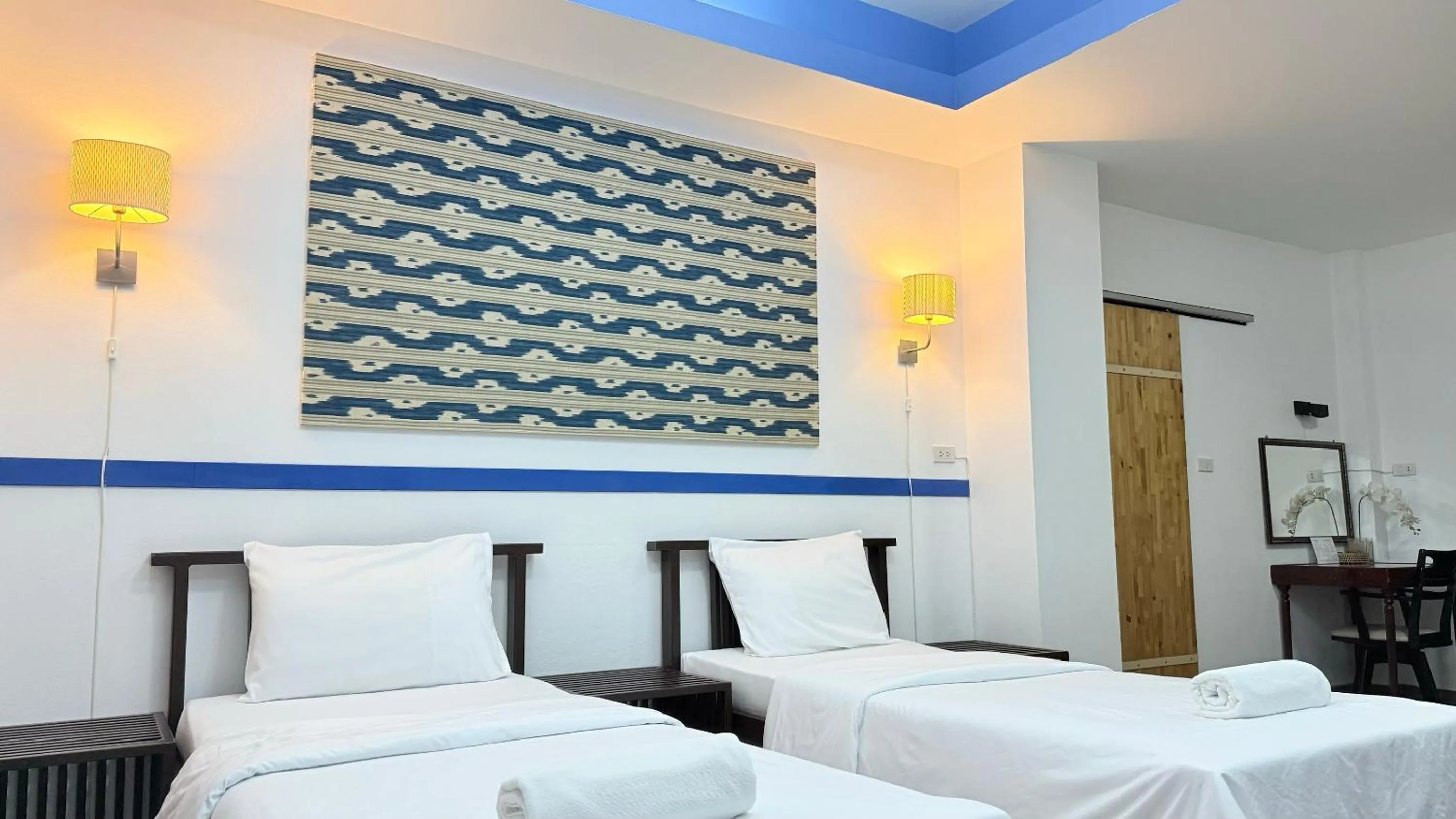 Deluxe Twin Room in Issara House Bangkok