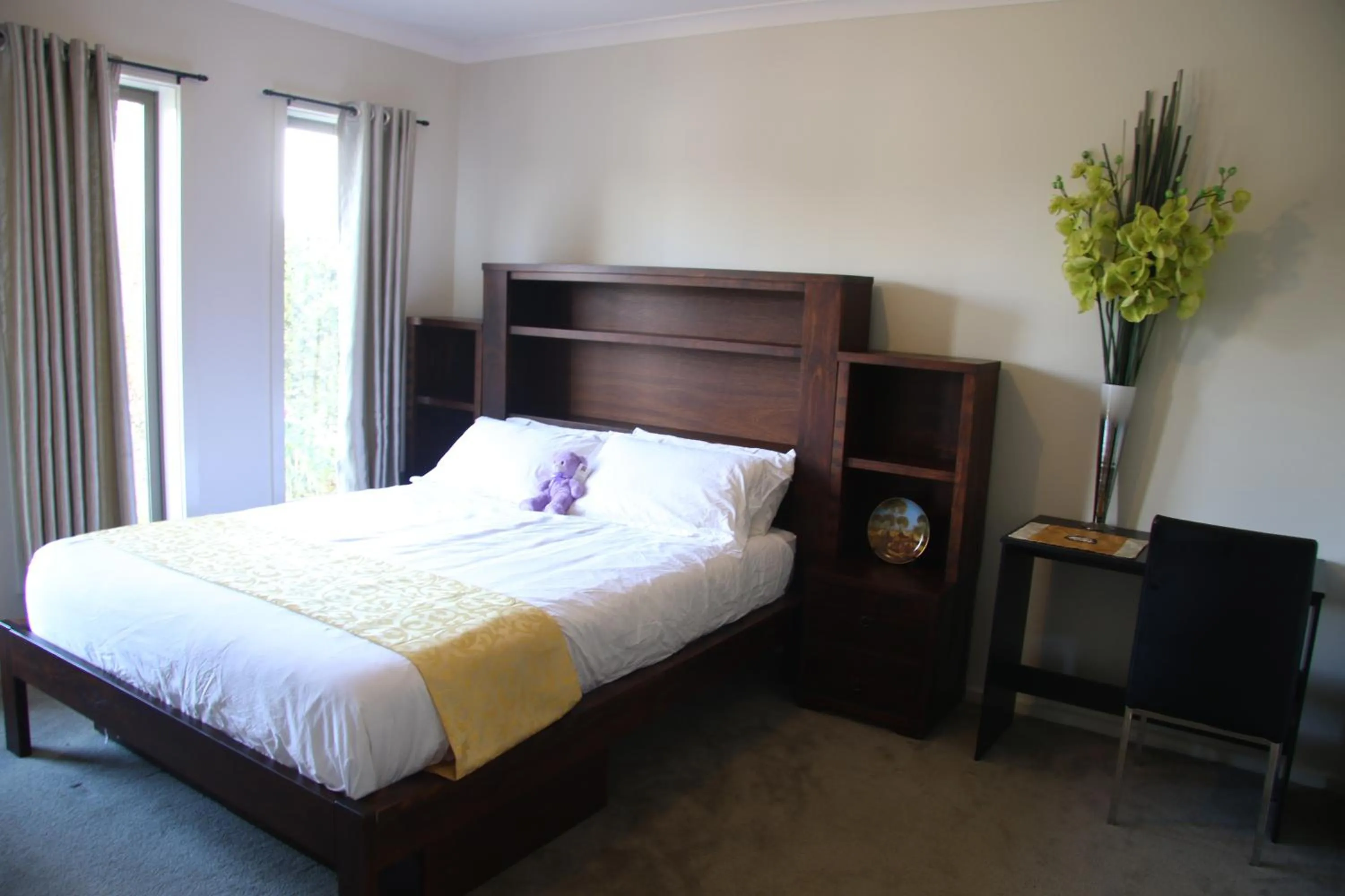 Standard Master Room with Shower in Apple House