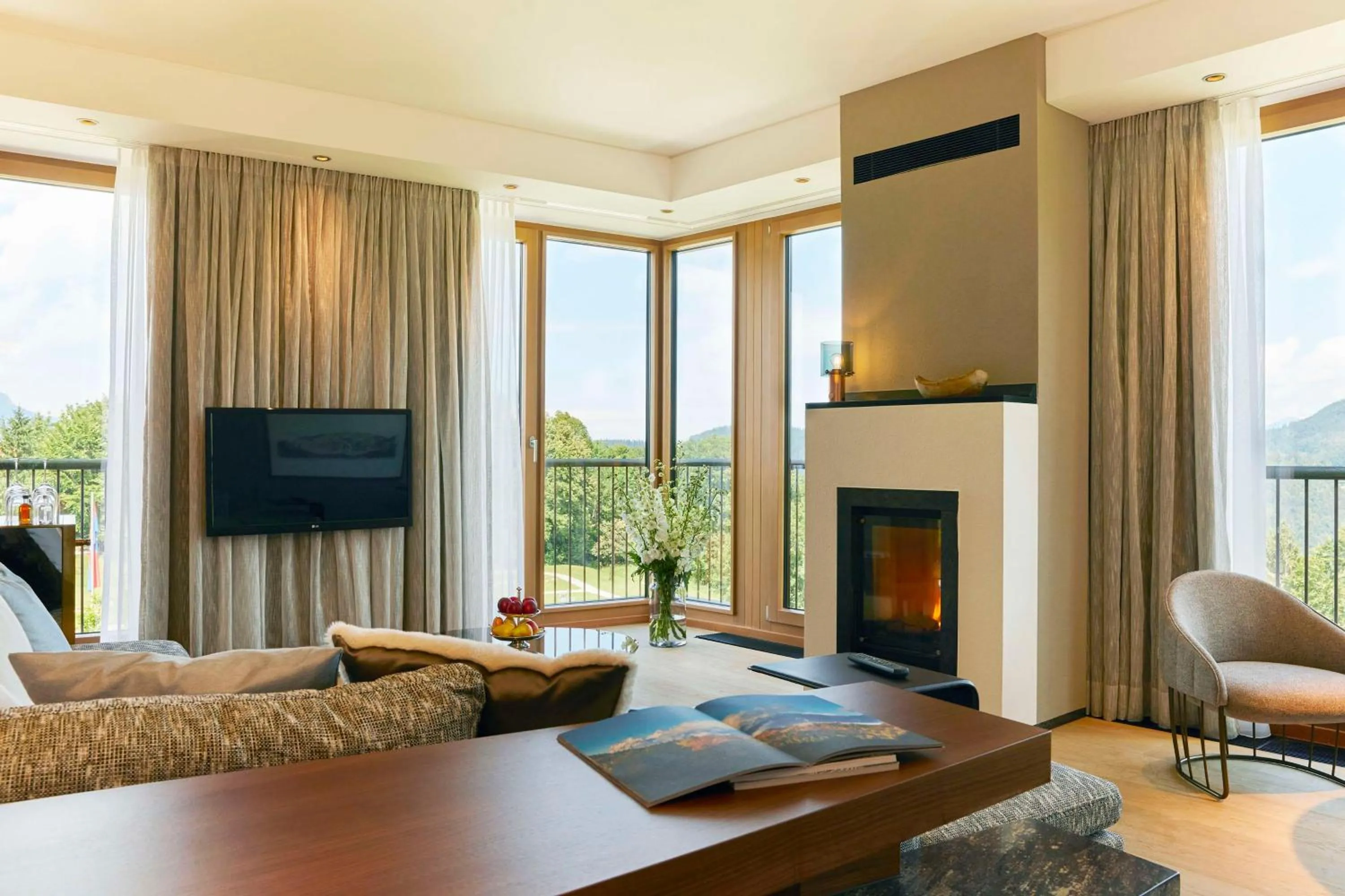 Panorama Suite - single occupancy in Kempinski Hotel Berchtesgaden