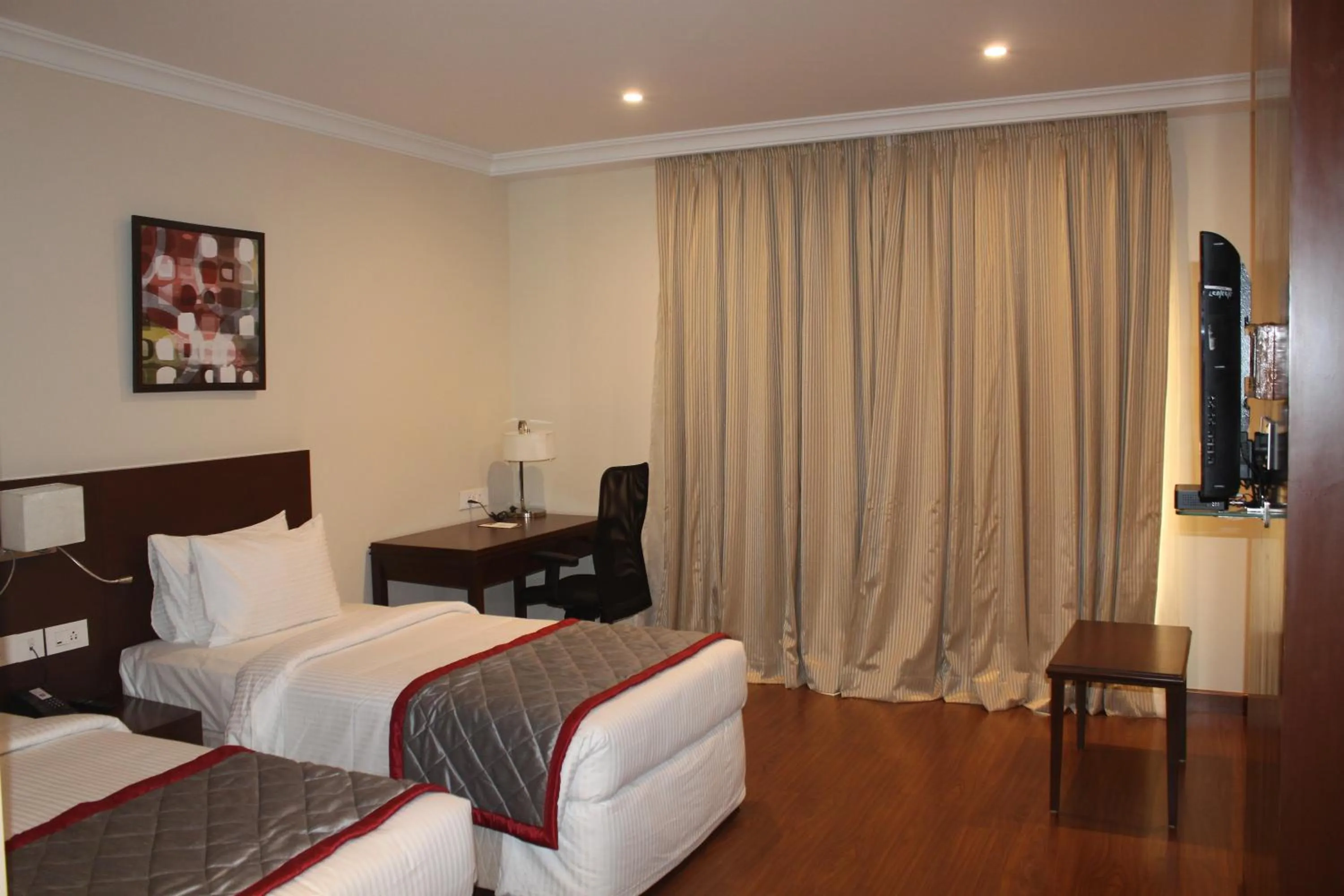 Standard Twin Room in The Altruist Business Hotel Hitech