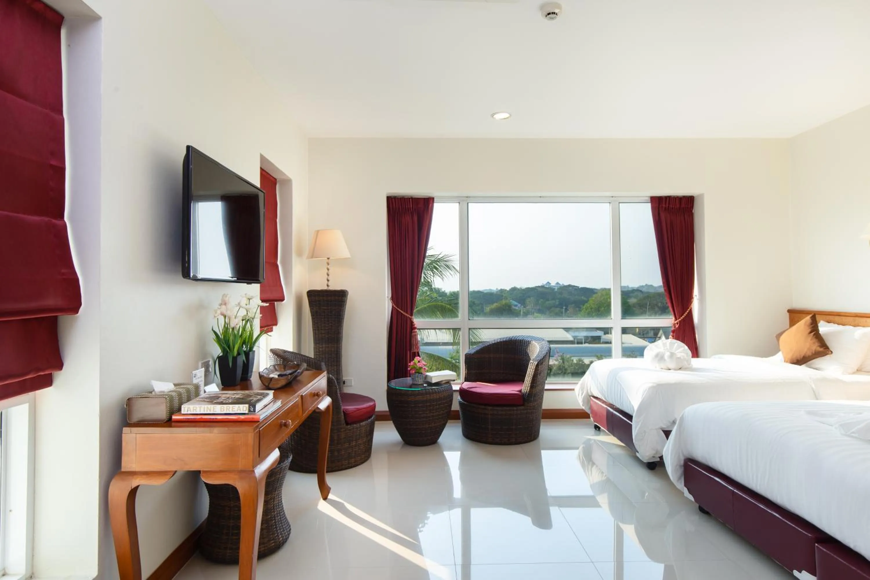 Family Suite Room in Kanchanaburi City Hotel