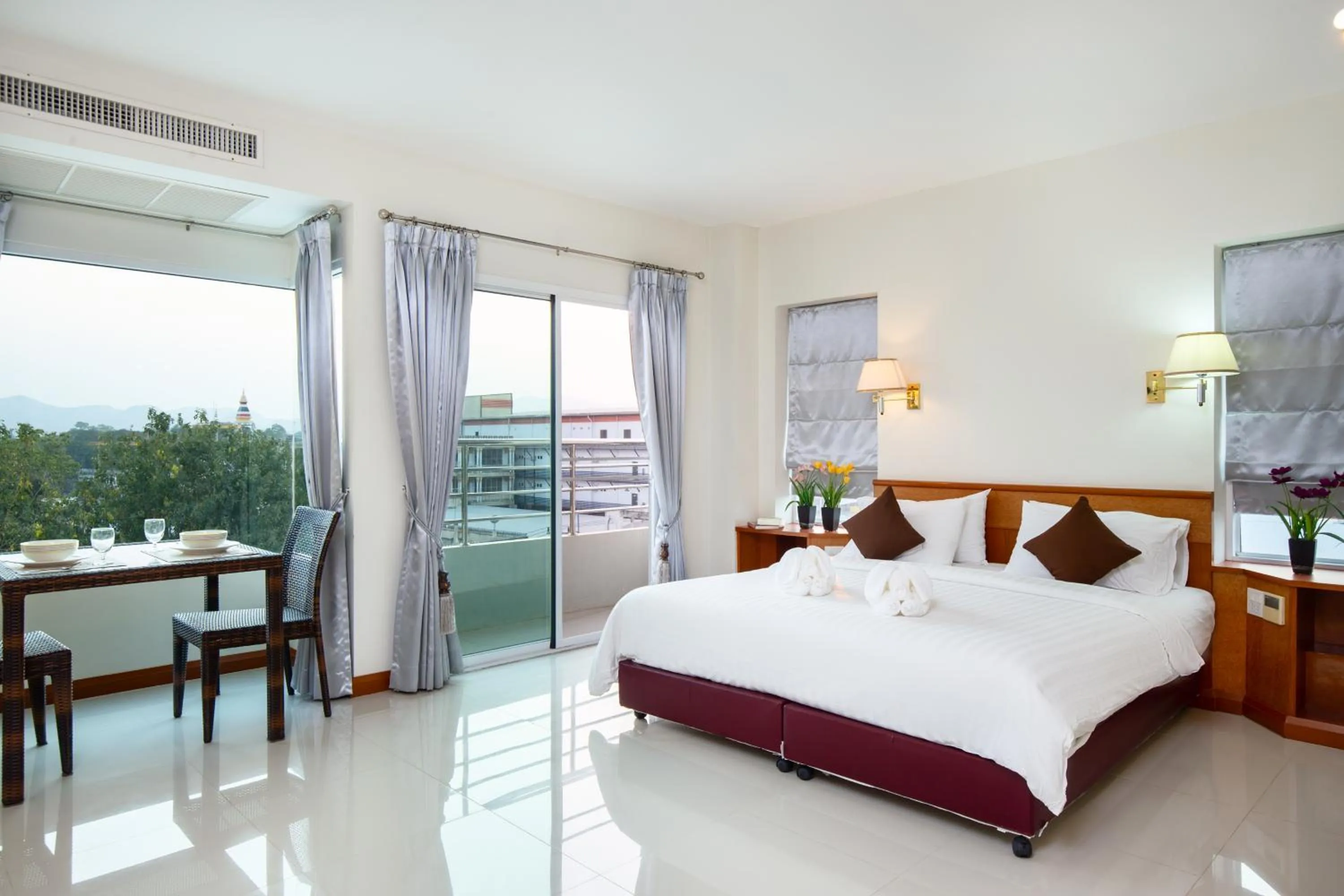 Junior Suite in Kanchanaburi City Hotel