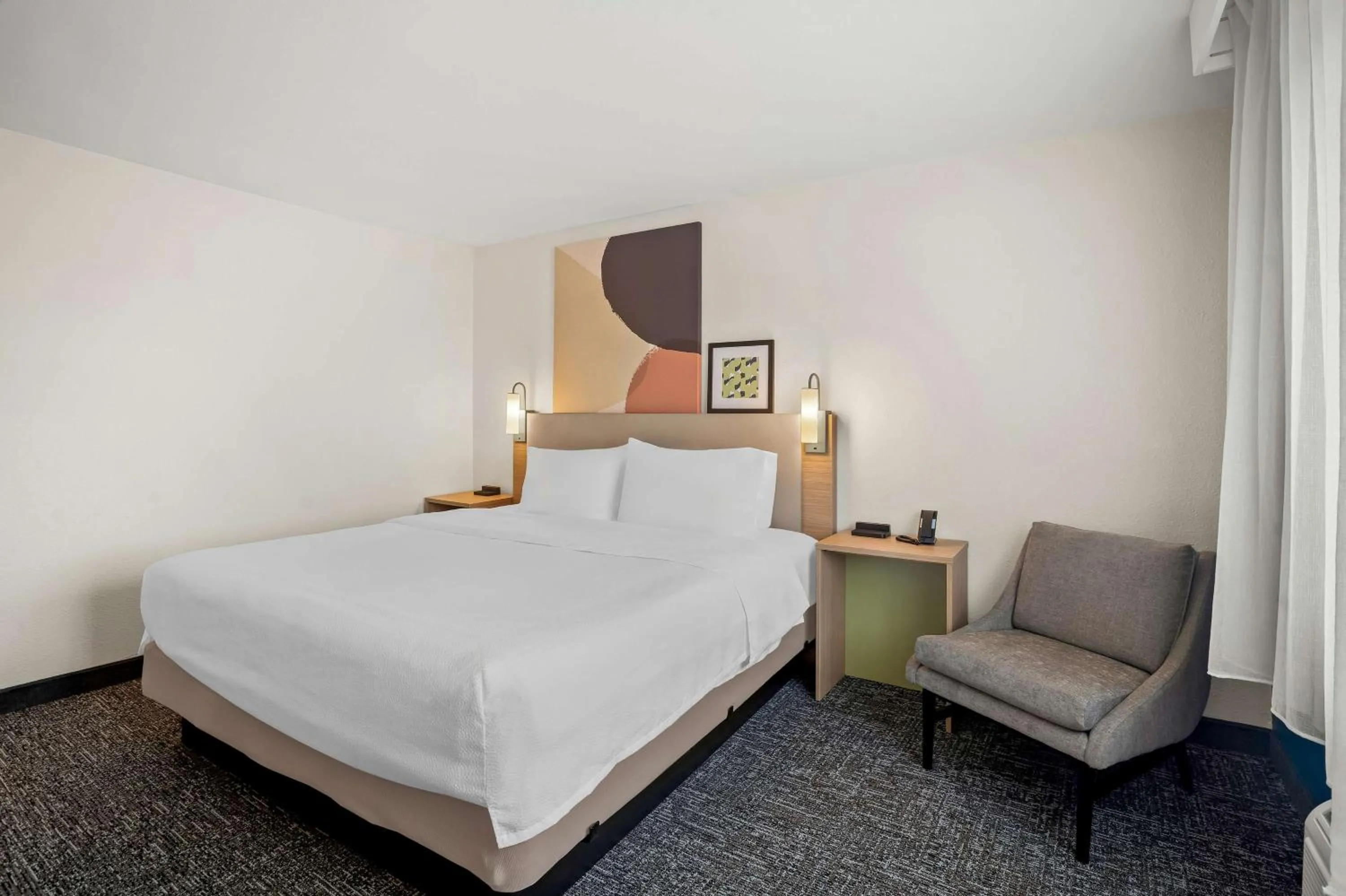 King Room in Spark By Hilton Moline Quad Cities