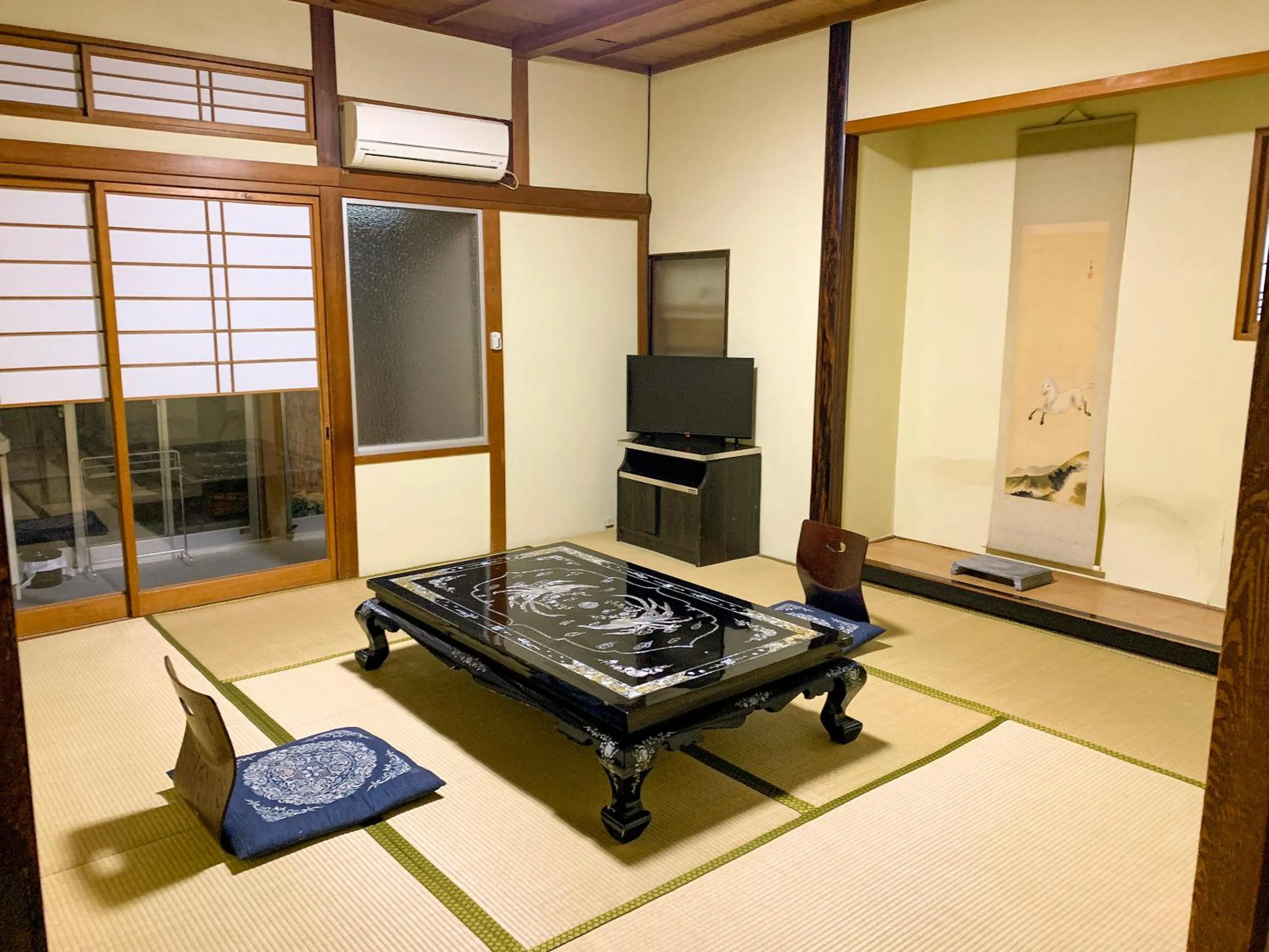Japanese-Style Superior Room in Beppu no Oyado Kagaya