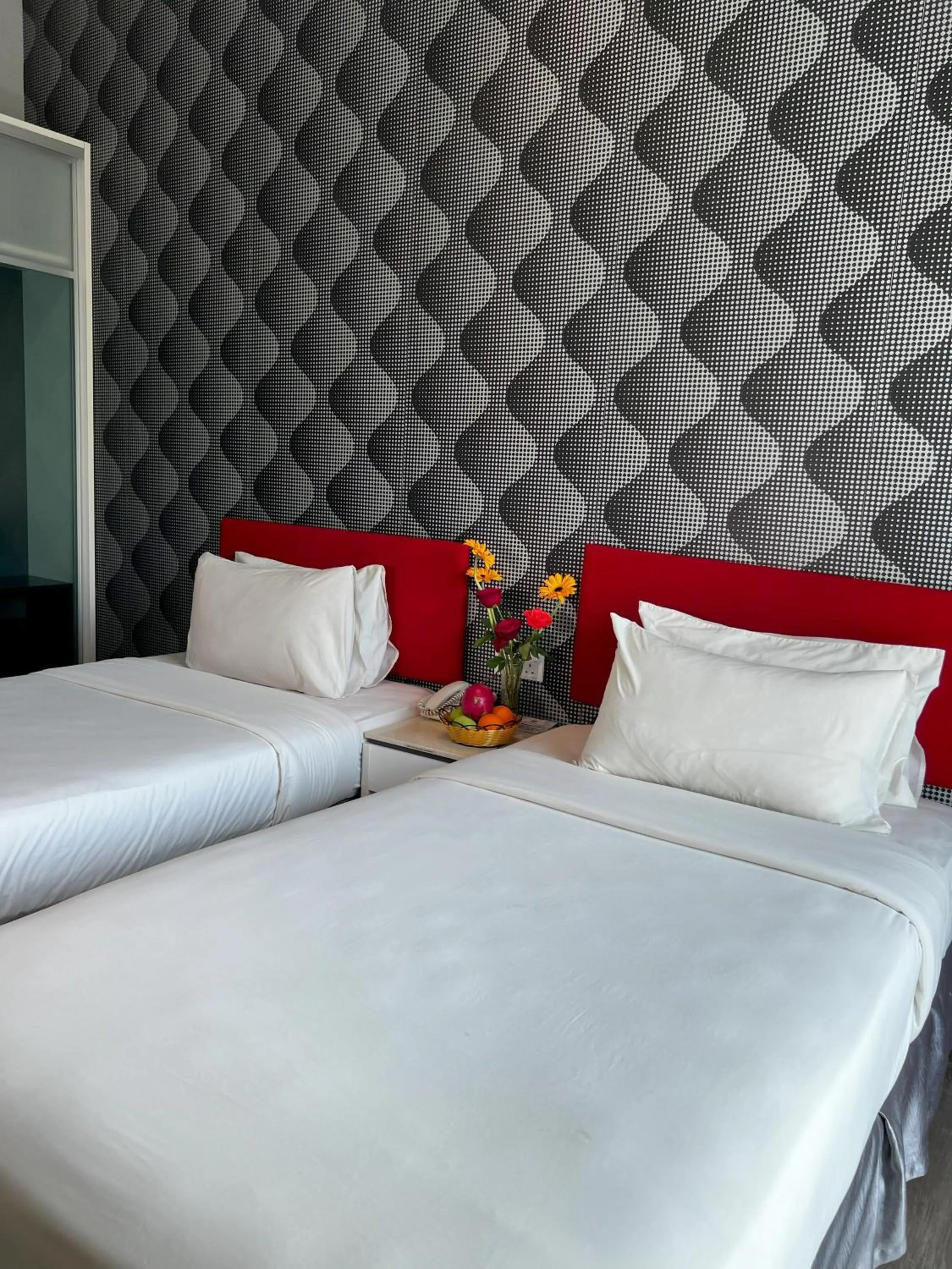 Deluxe Twin Room Beach Facing in Cenang Plaza Beach Hotel