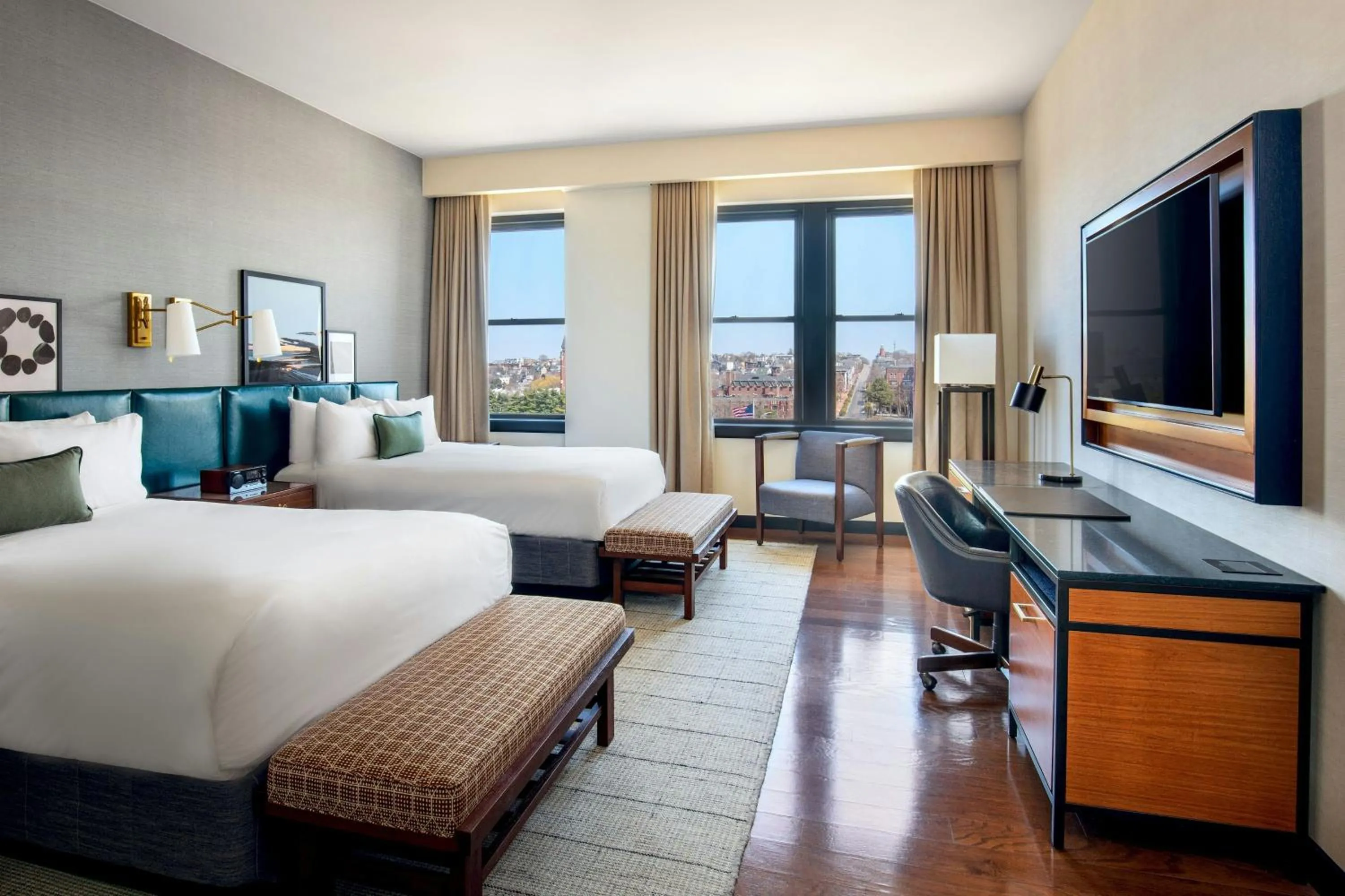 Deluxe Guest Room, 2 Double Beds in The Press Hotel, Autograph Collection