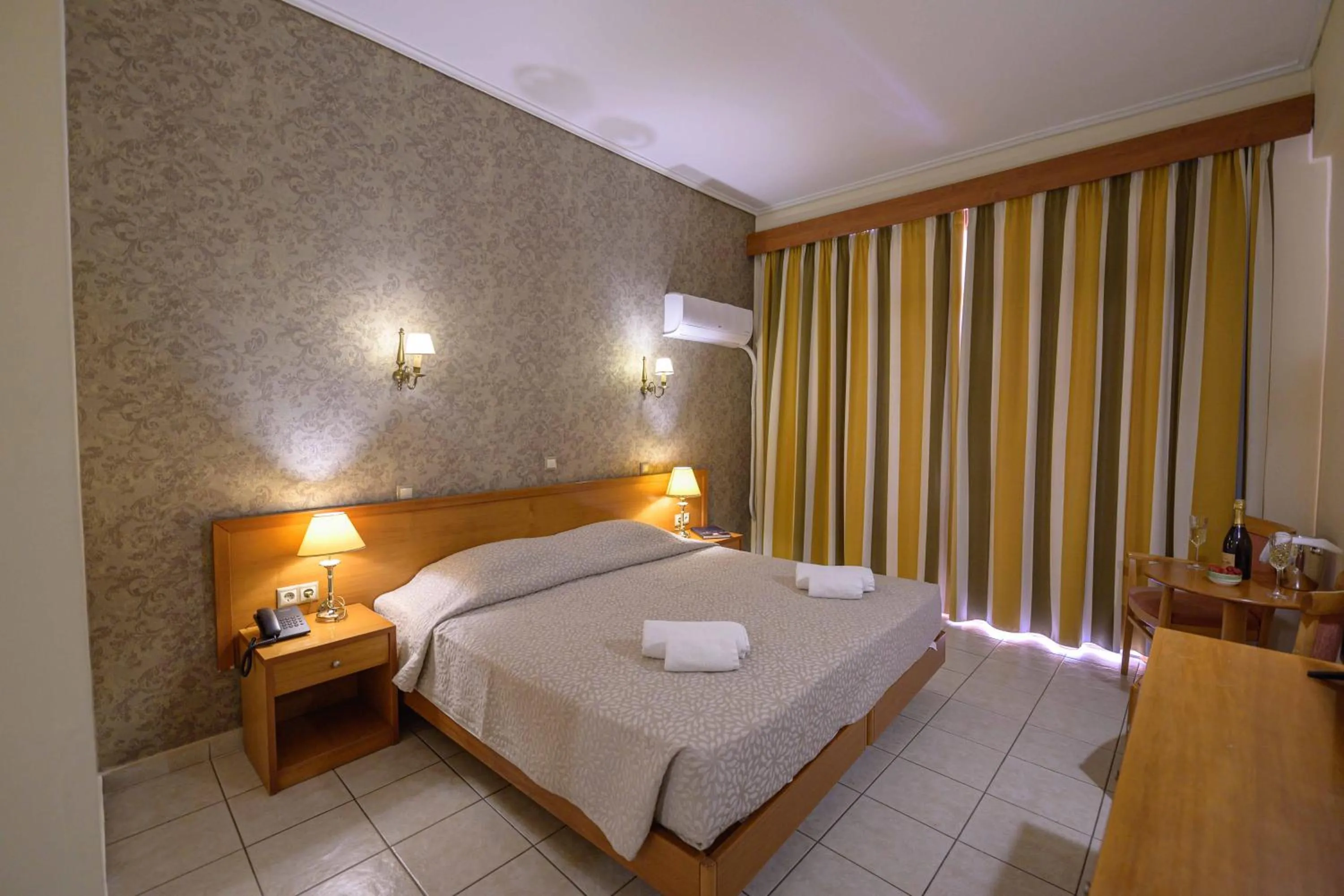 Standard Double or Twin Room in Neda Hotel