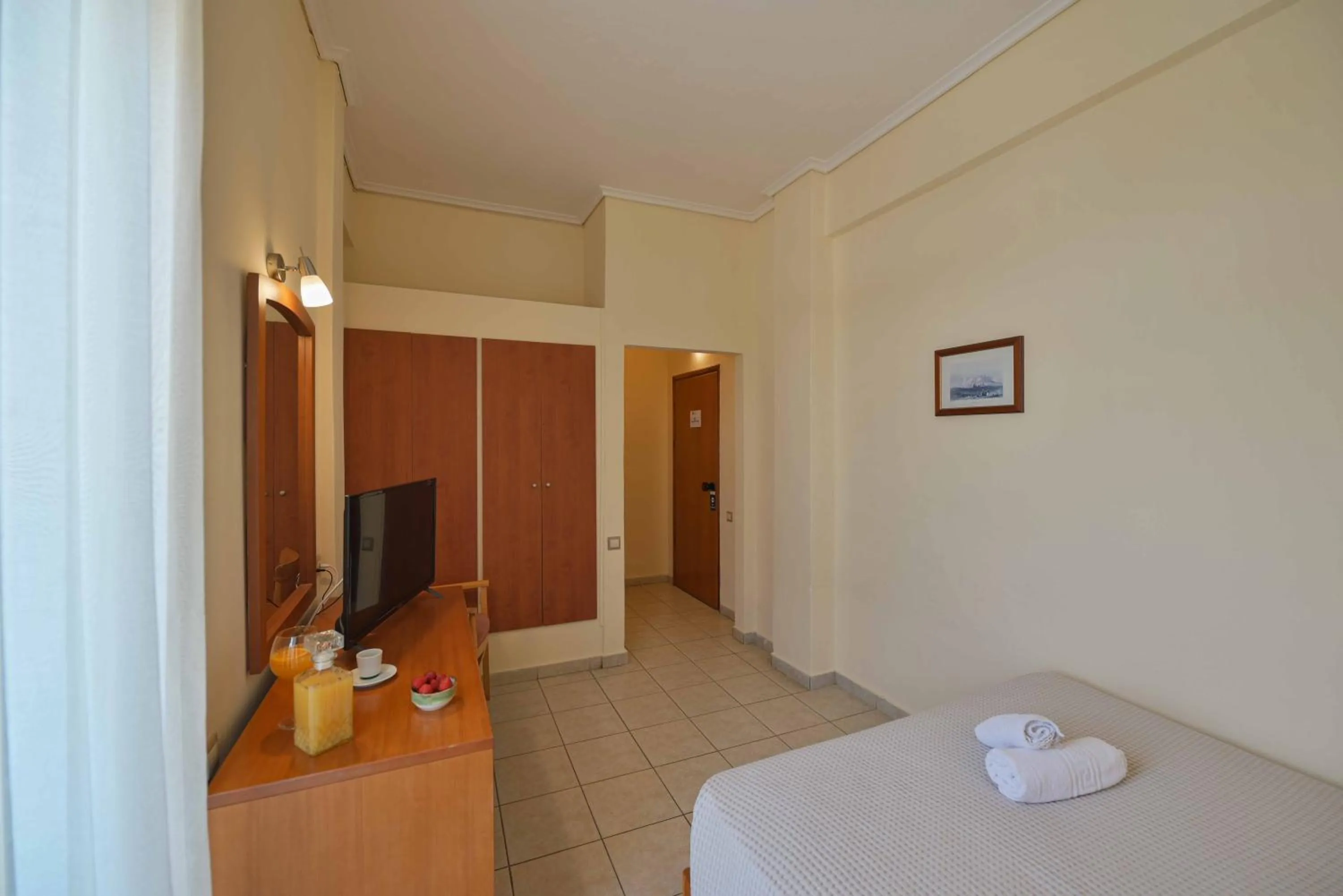 Single Room in Neda Hotel