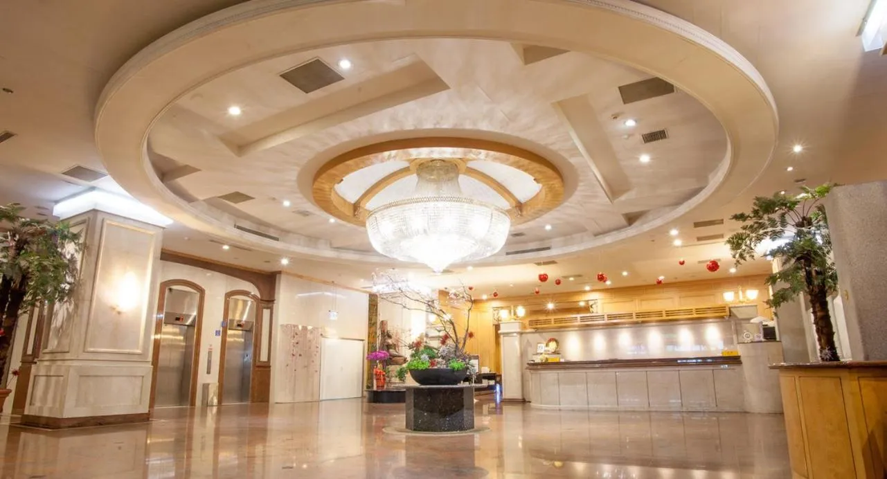 Run of House in Highness Hotel