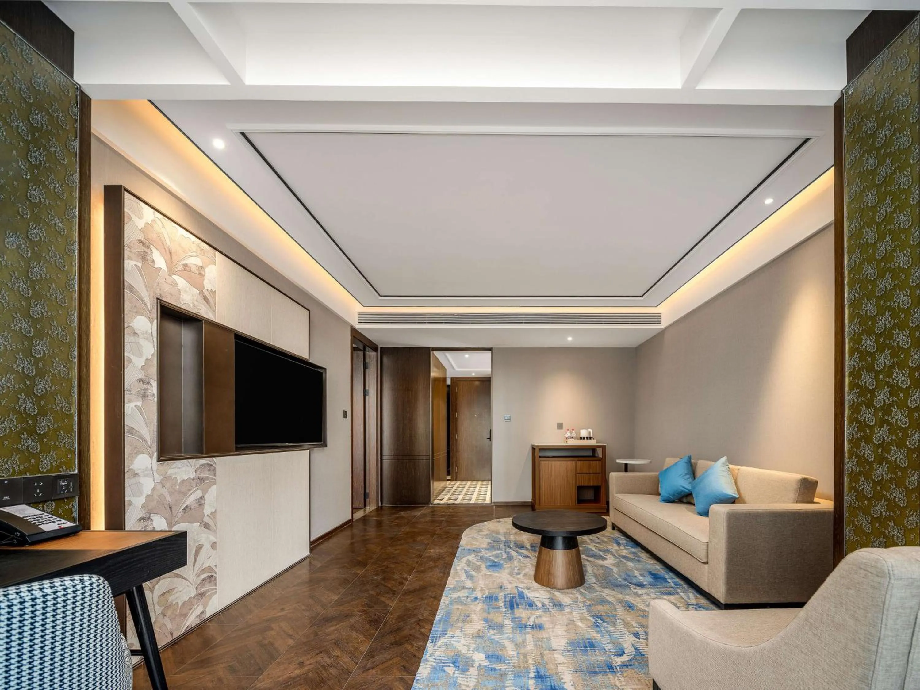 One-Bedroom King Suite in Hilton Garden Inn Beijing Guomao