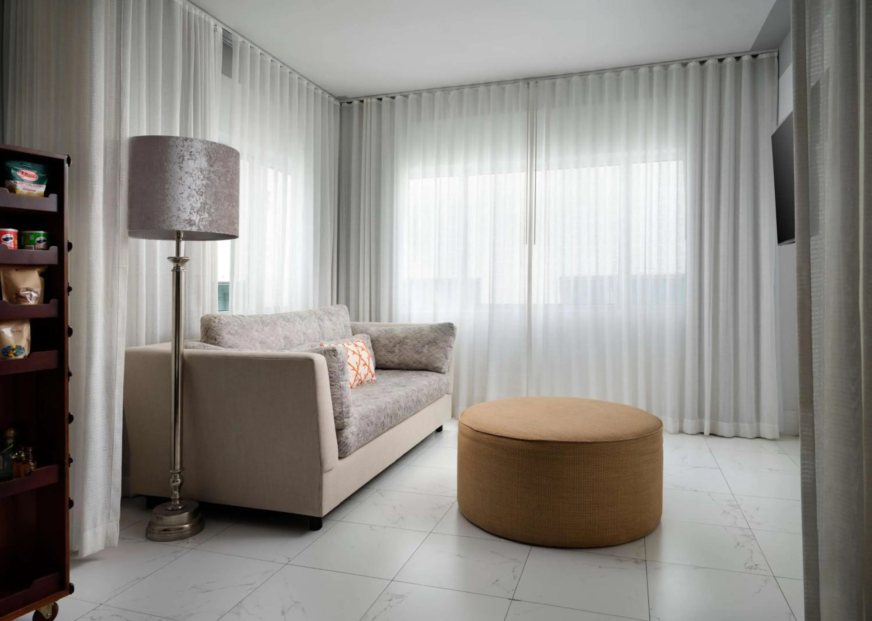 King Studio Suite - single occupancy in Nautilus Sonesta Miami Beach