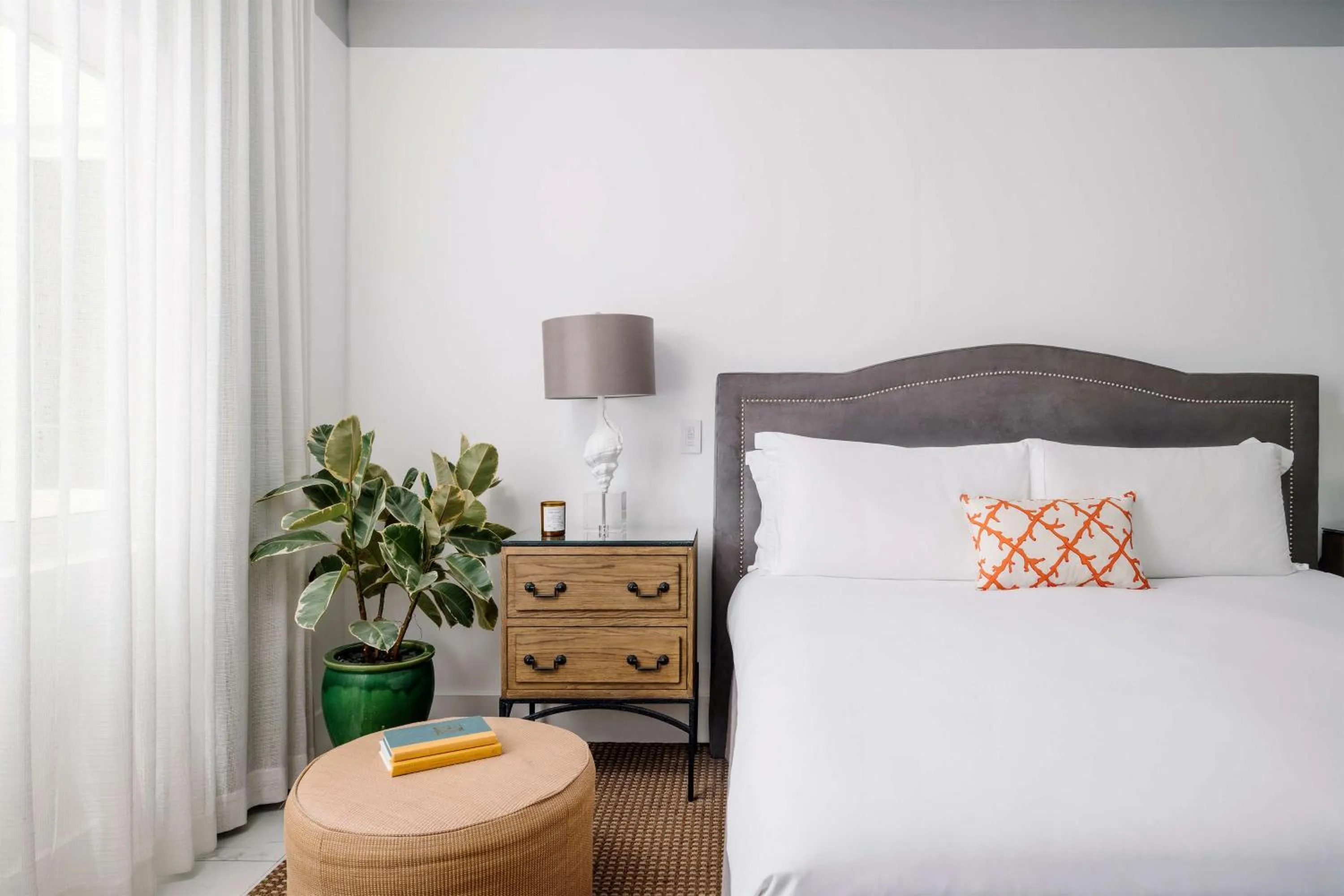 King Terrace with Pool View in Nautilus Sonesta Miami Beach