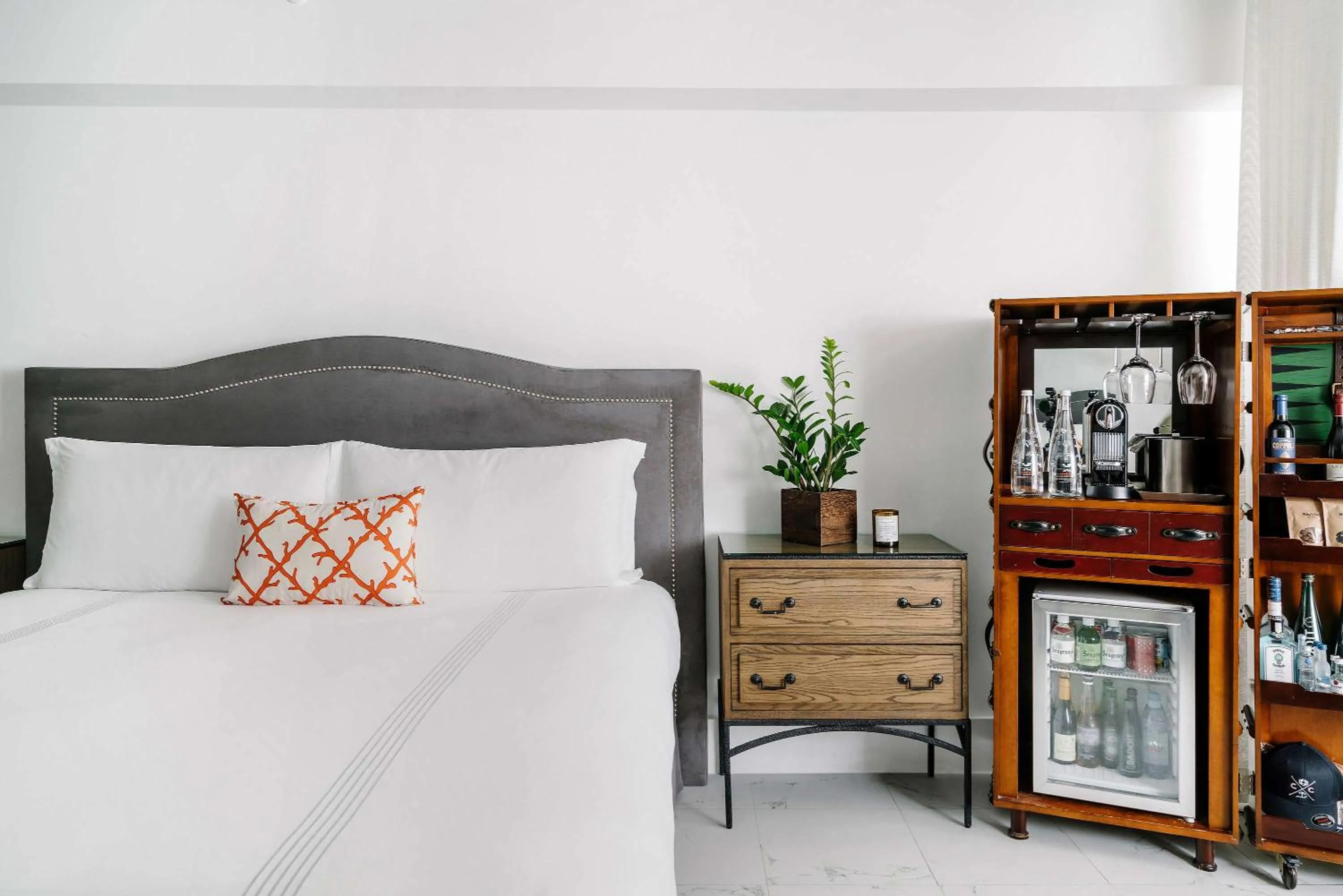 King Room ADA - single occupancy in Nautilus Sonesta Miami Beach