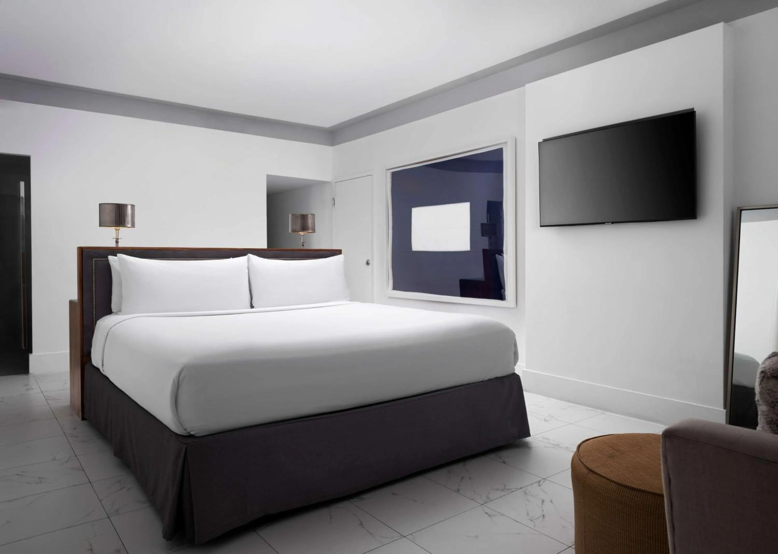 King Deluxe - single occupancy in Nautilus Sonesta Miami Beach