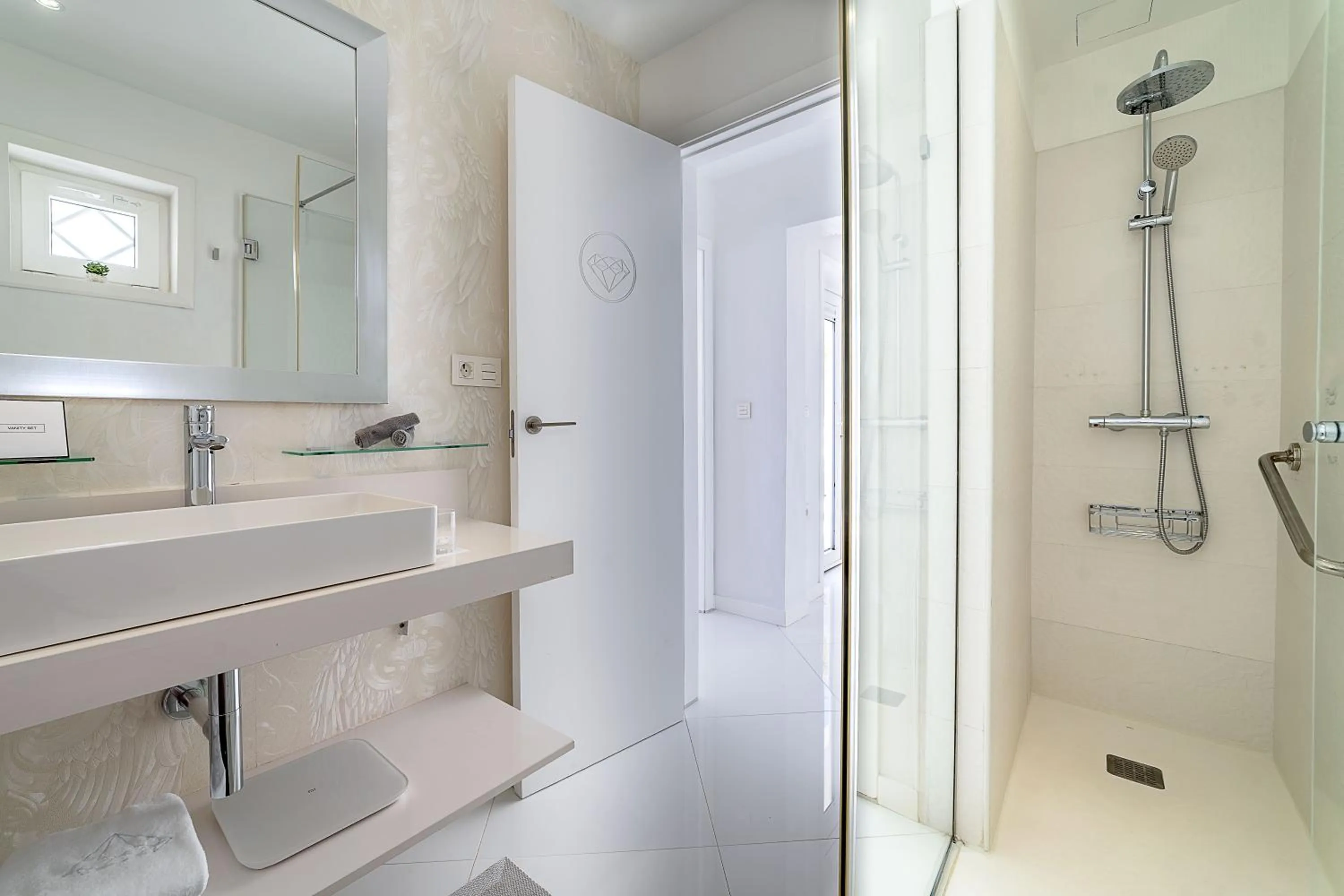 Deluxe Junior Suite in Lani's Suites de Luxe - Adults Only