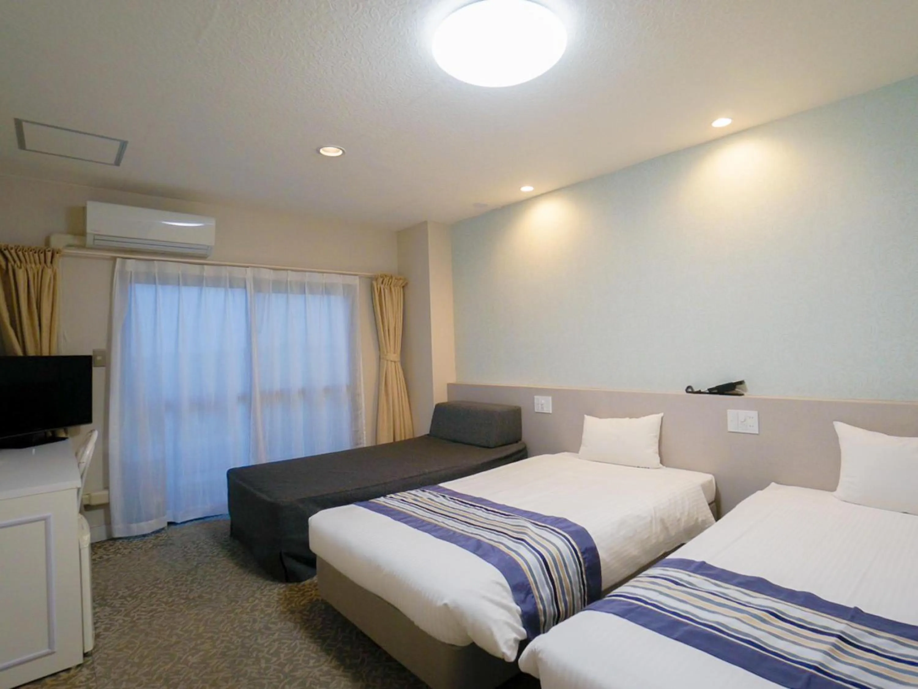 Twin Room - single occupancy in Hotel Caretta