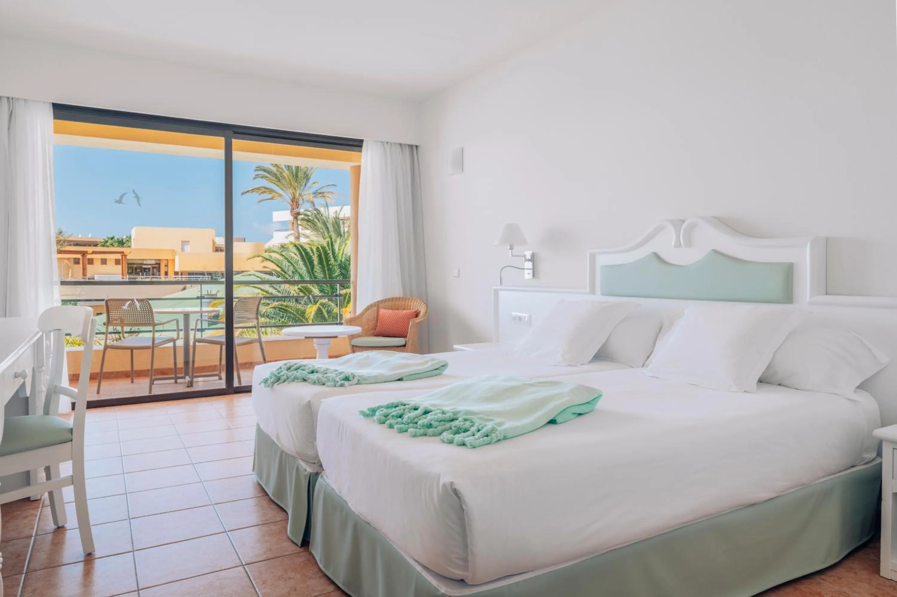 Twin Room with Sea View in Iberostar Waves Playa Gaviotas All Inclusive