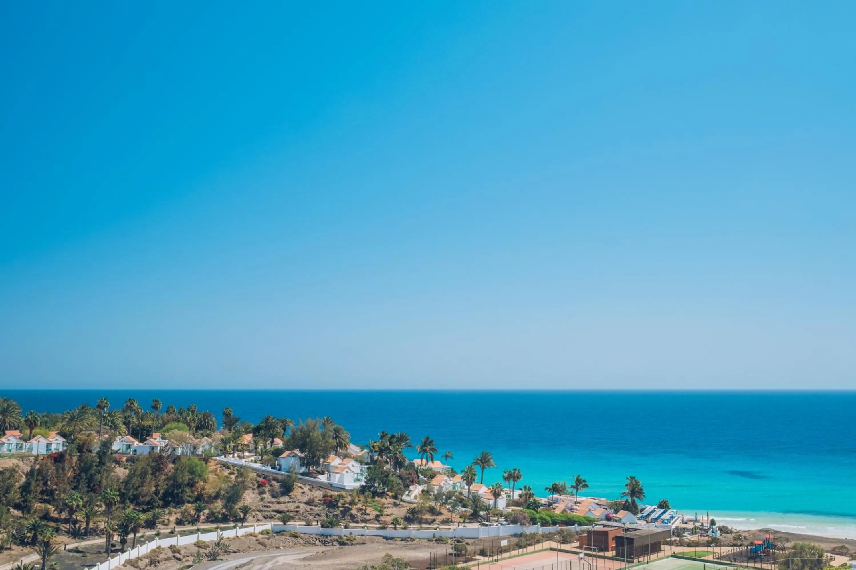 Suite Sea View Priority Location in Iberostar Waves Gaviotas Park