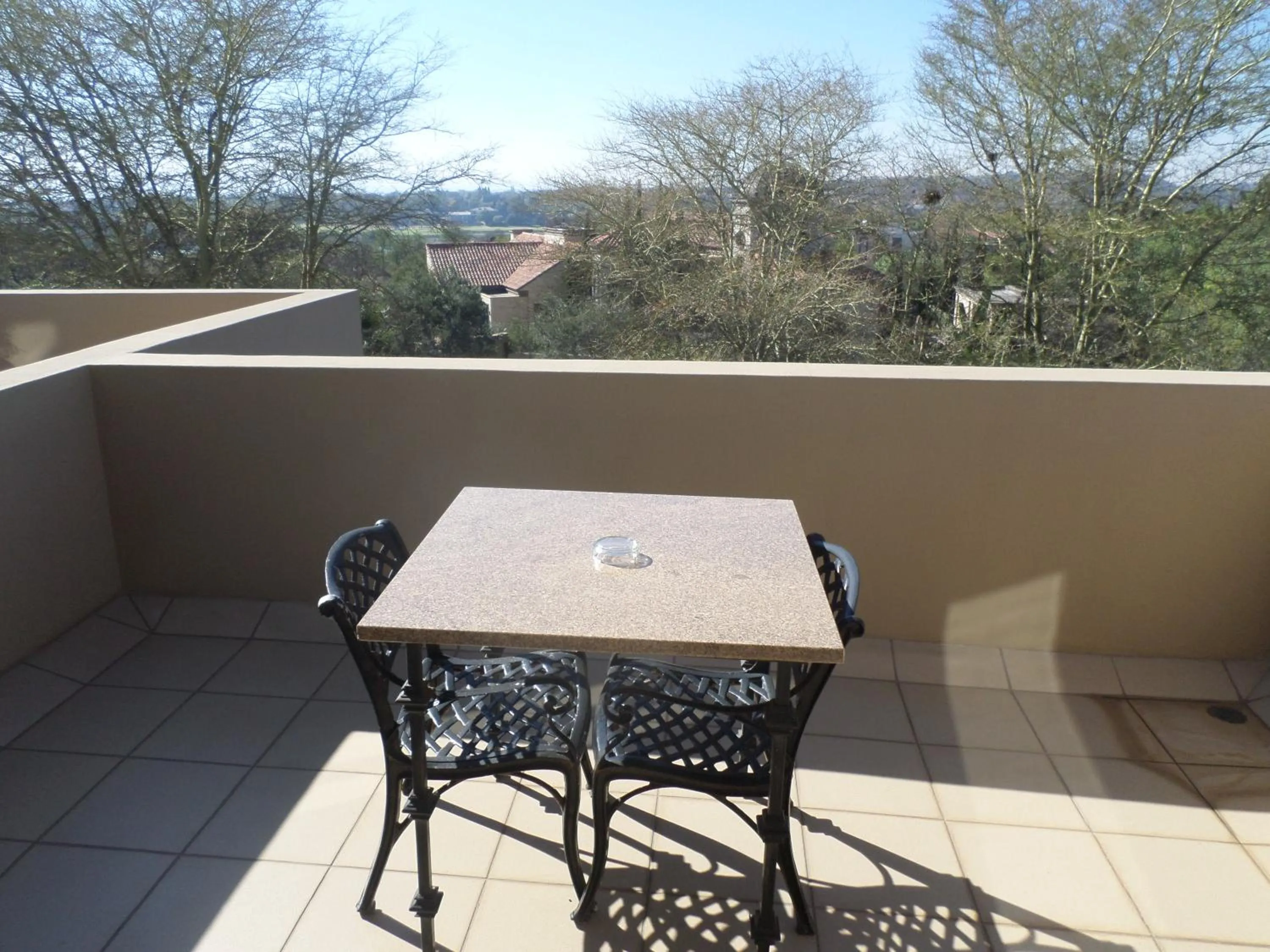 Family Room with Garden View in The Links Guest House