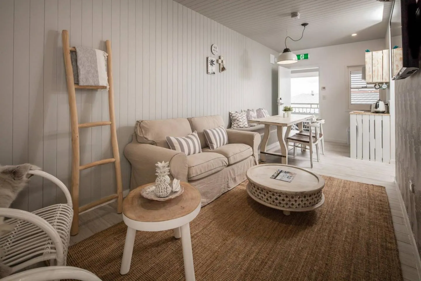 Four Bedroom Two Bathroom Villa in Rambutan Resort