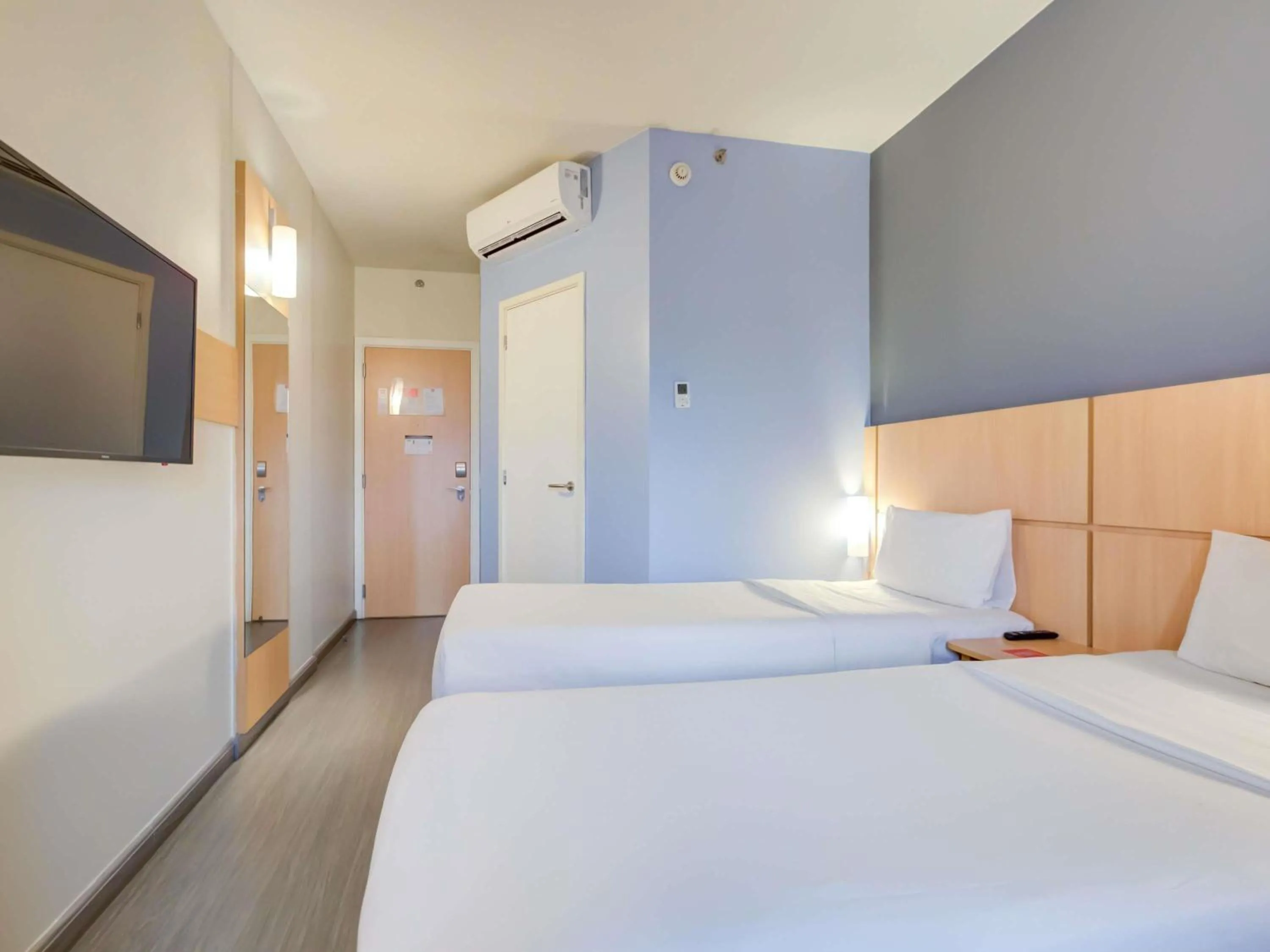 Standard Apartment with Two Single Beds in ibis Rio de Janeiro Nova America