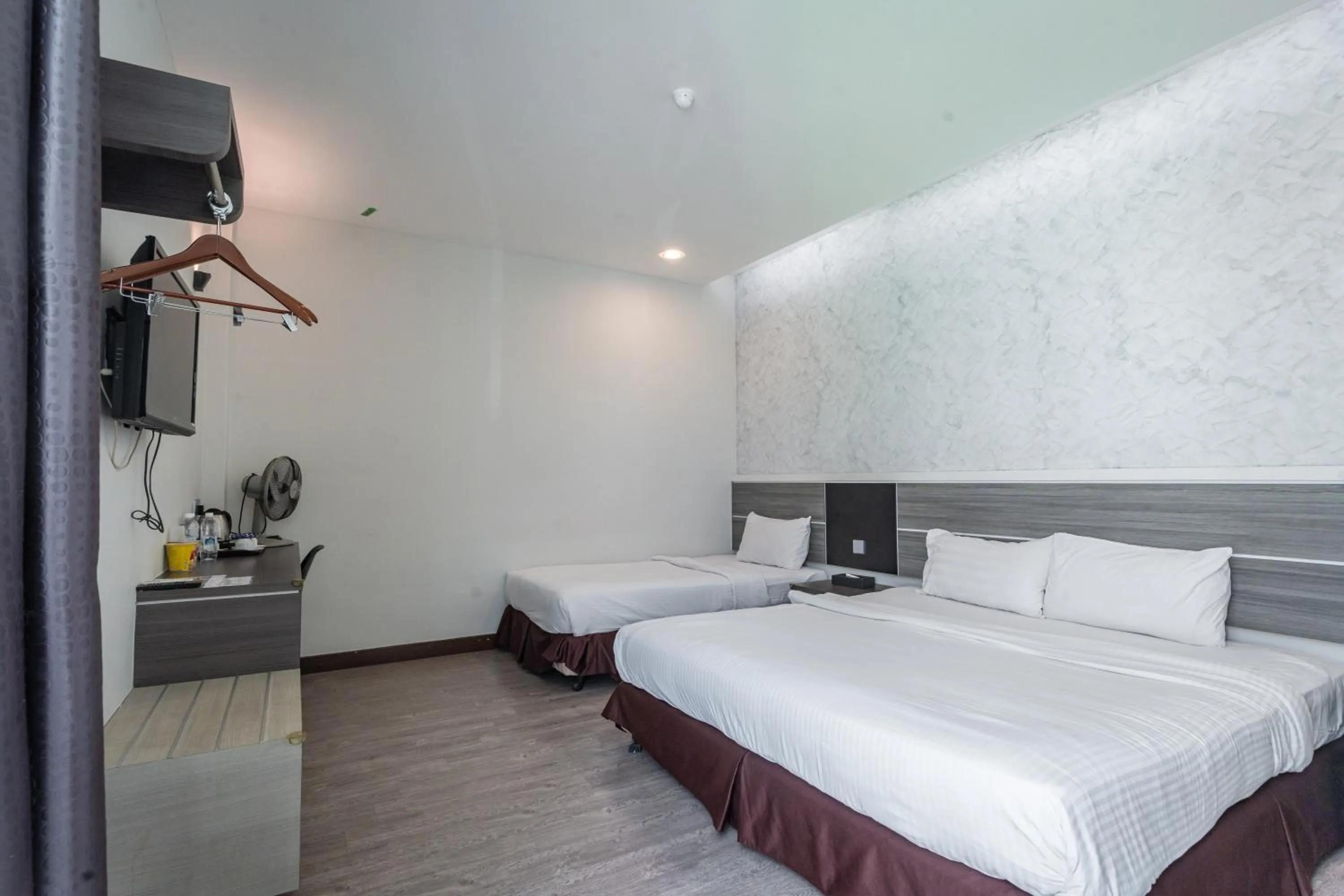Deluxe Triple Room in Indra Hotel Ipoh