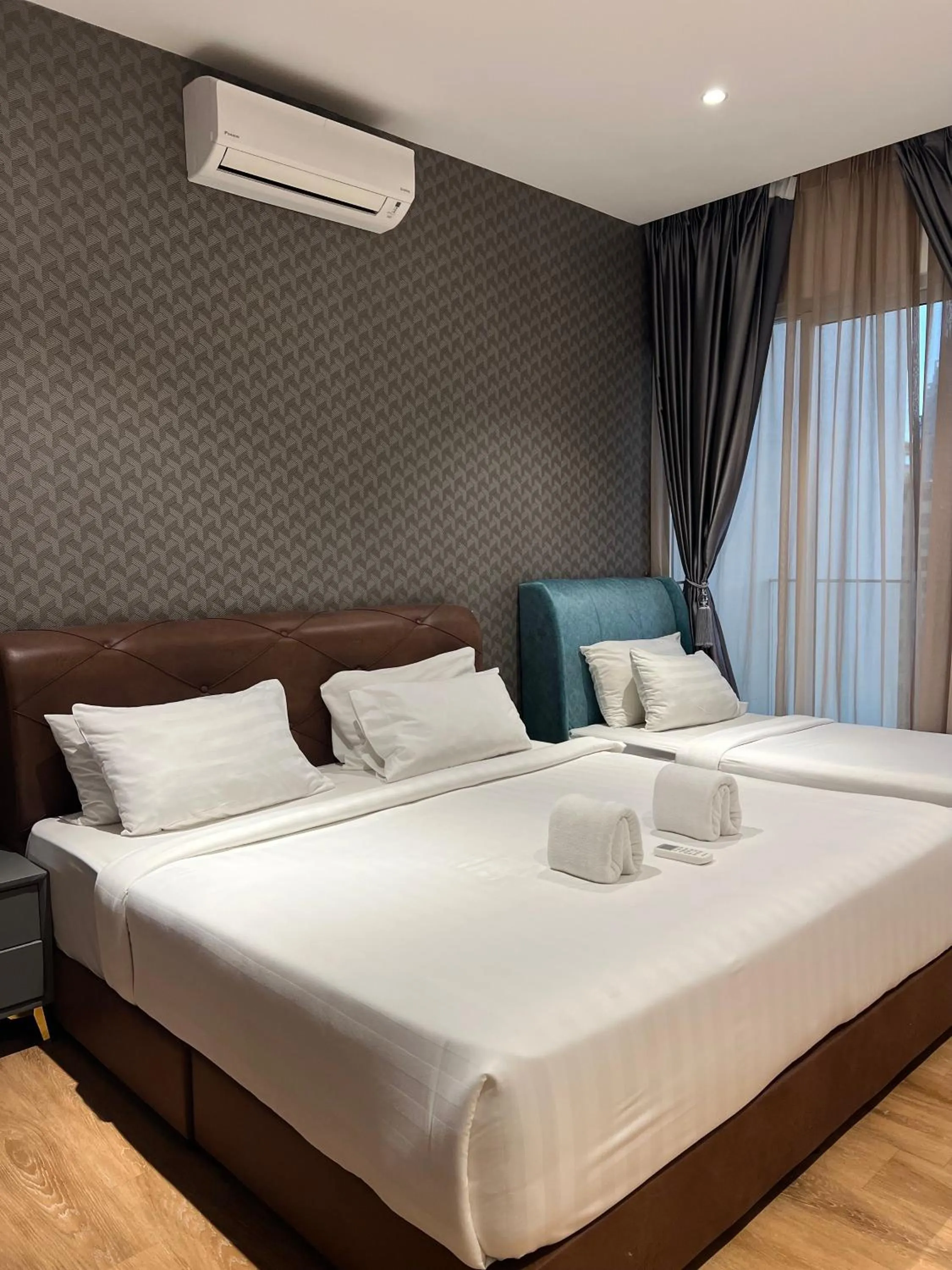 Junior Suite with Balcony in Quill Residences Exclusive Suites KLCC