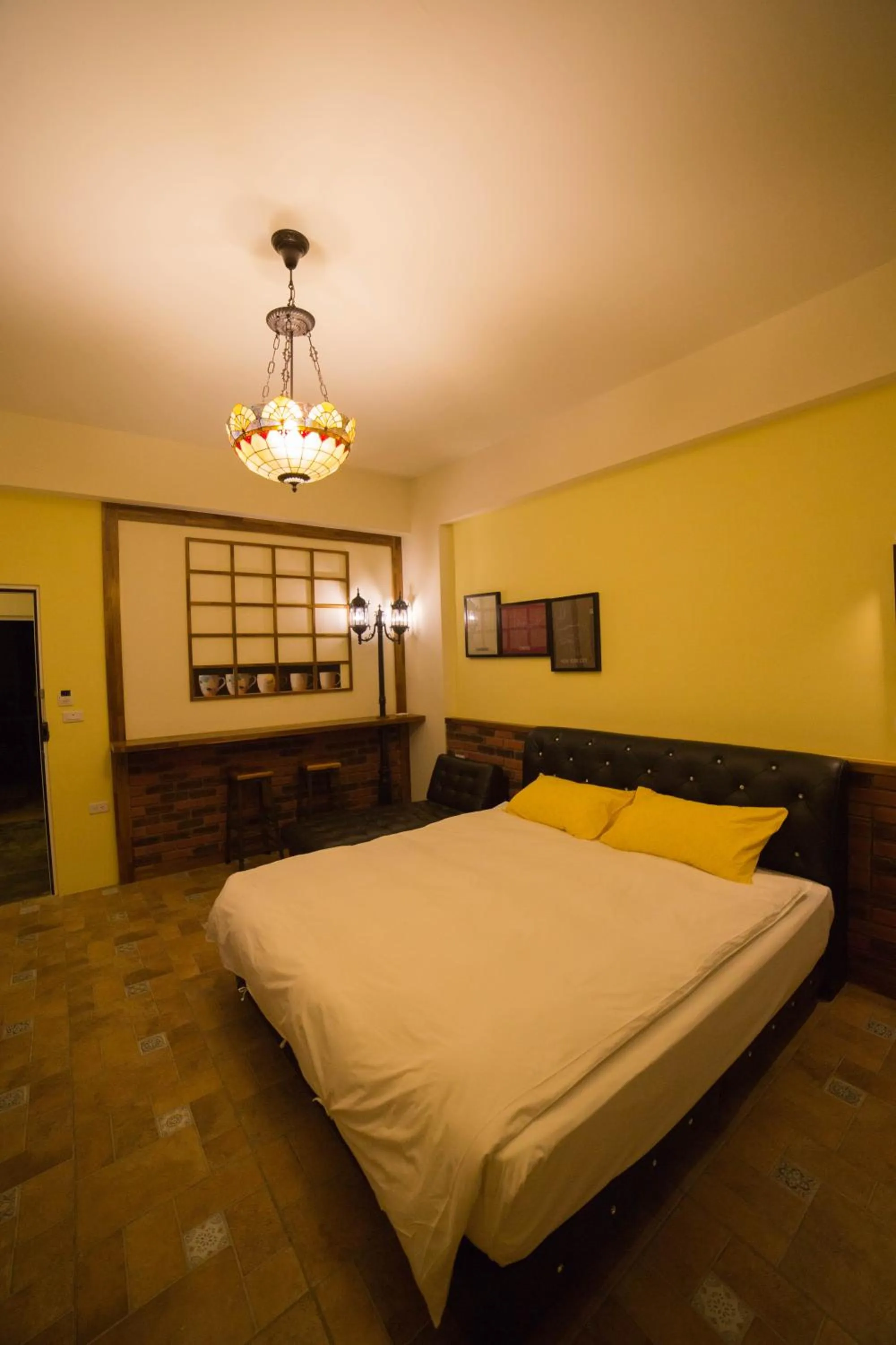 Queen Room with Balcony - Annex 2 in Oia Cafe B&B