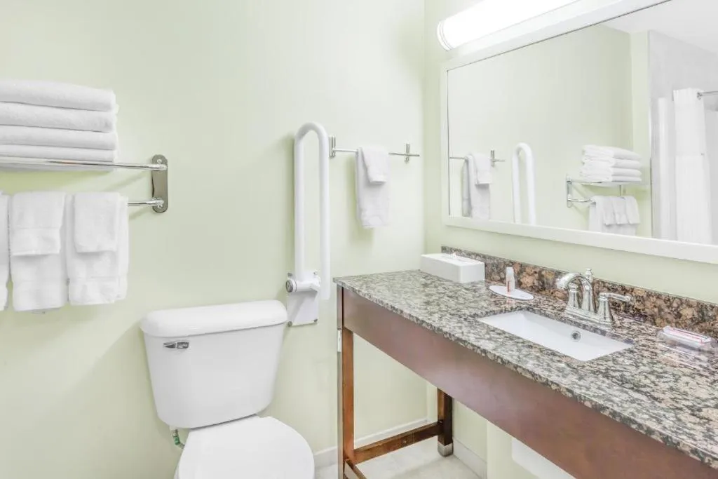 Queen Room with Two Queen Beds - Non-Smoking in Ramada by Wyndham Carlyle