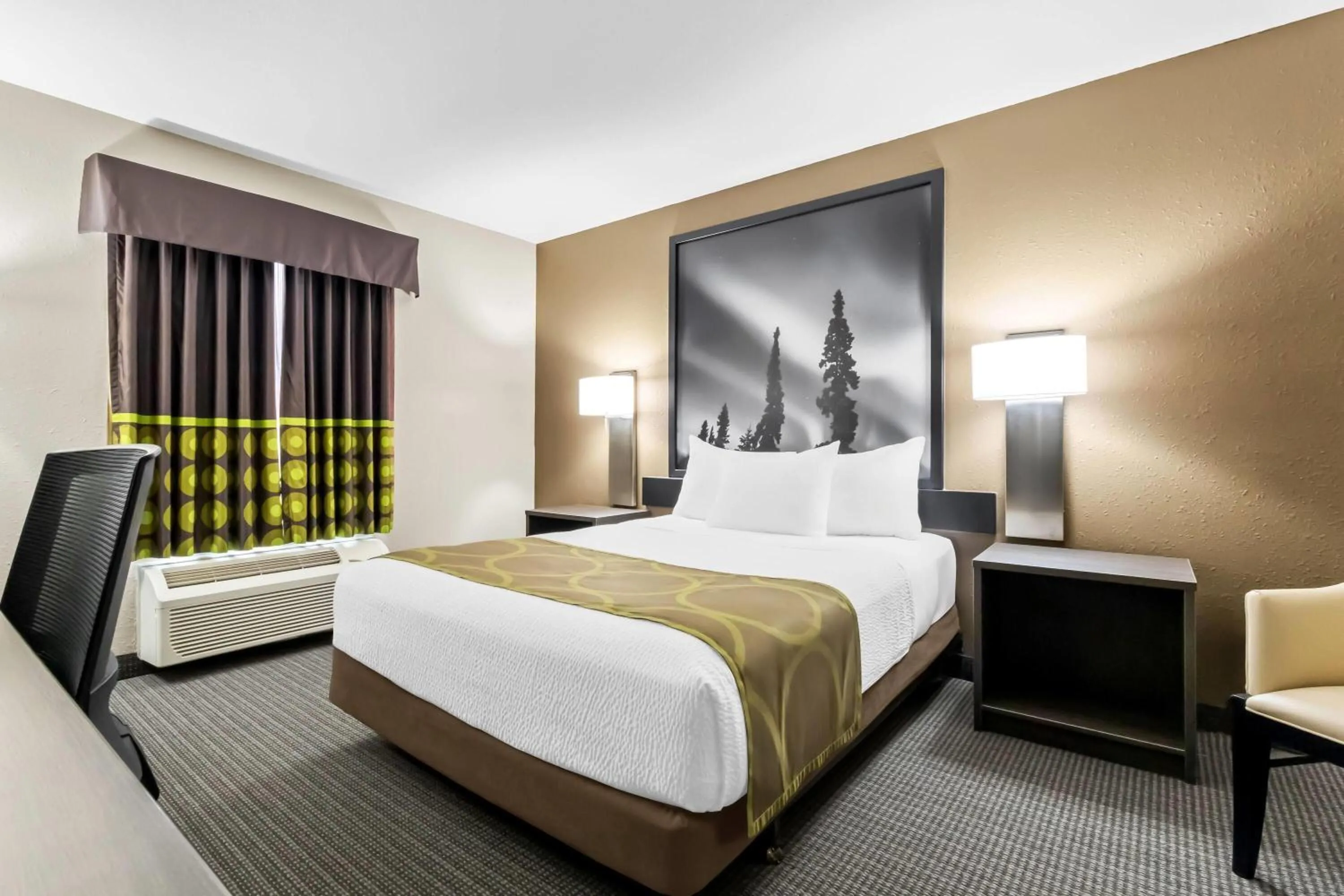 Queen Room - Disability Access - Non-Smoking in Super 8 by Wyndham Prince Albert