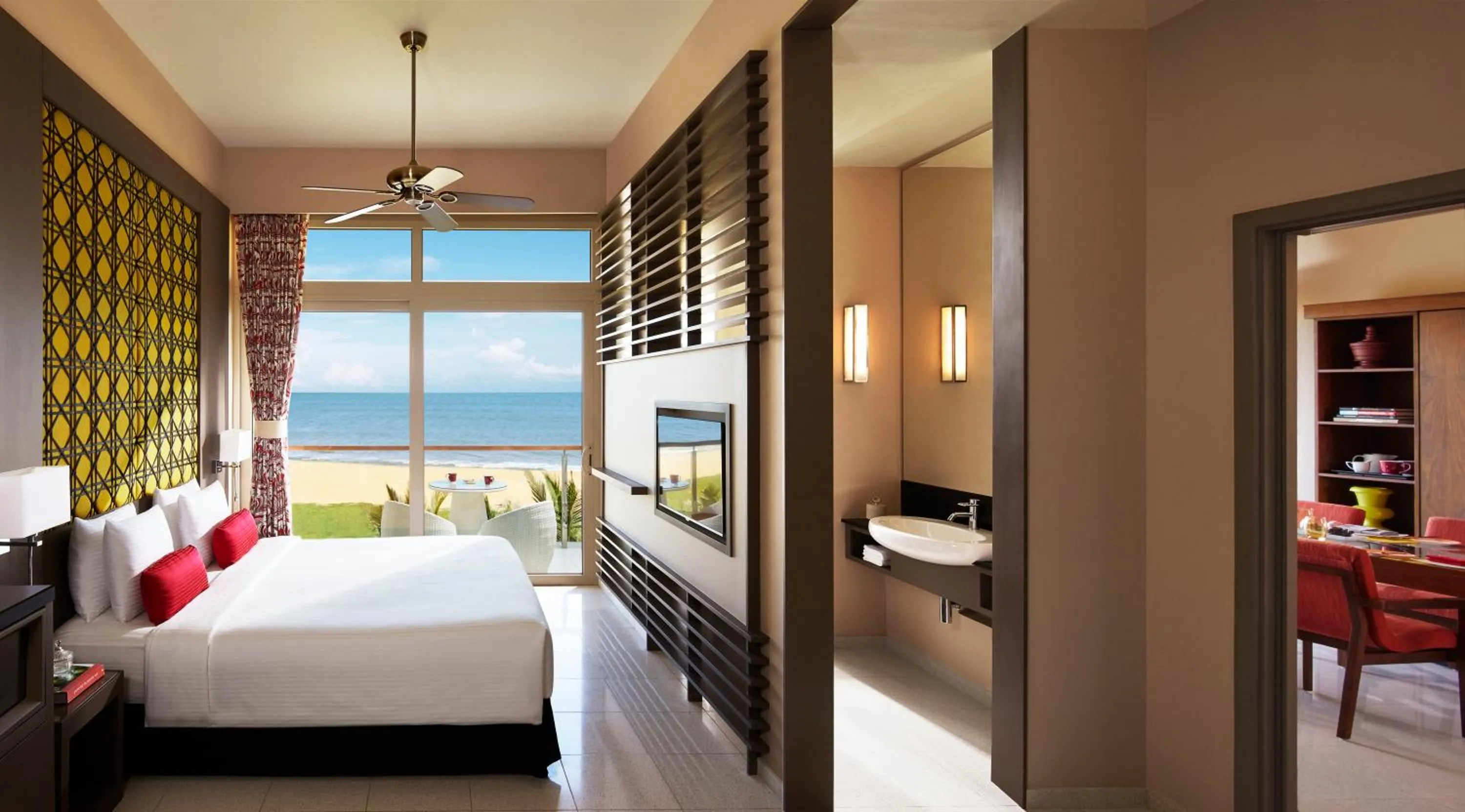 Junior Suite with Sea View - single occupancy - USD 10 credit on Food & Beverages Per Day | 15% Discount on Spa in Sentido Heritance Negombo