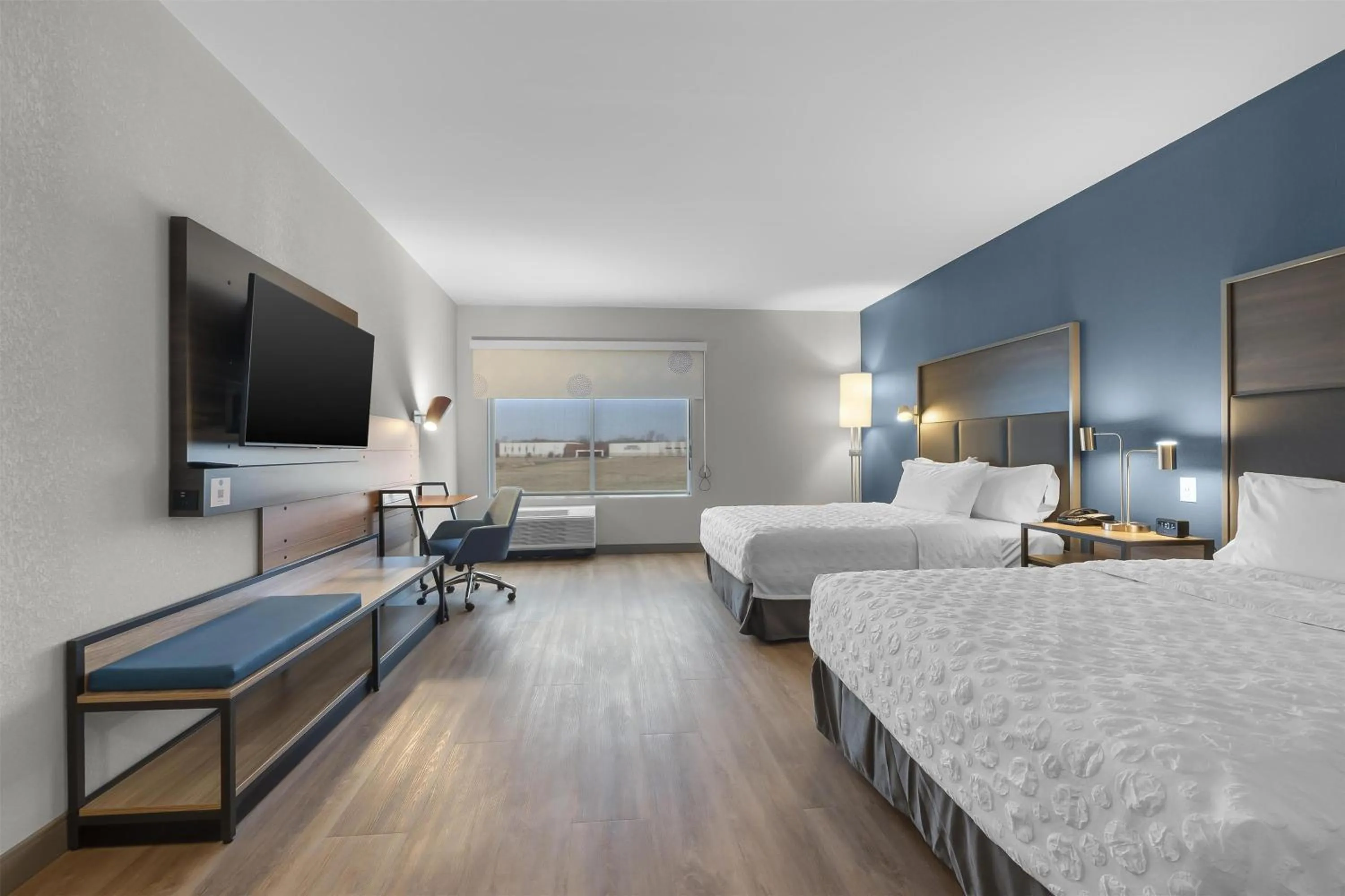 Queen Room with Two Queen Beds - Mobility and Hearing Access in Tru By Hilton Cape Girardeau