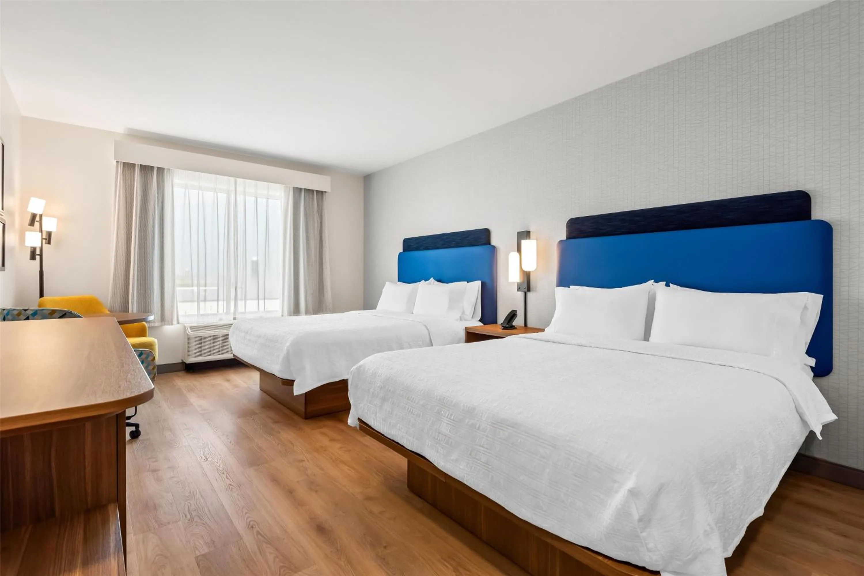 Queen Room with Two Queen Beds in Hampton Inn & Suites Intercourse, Pa