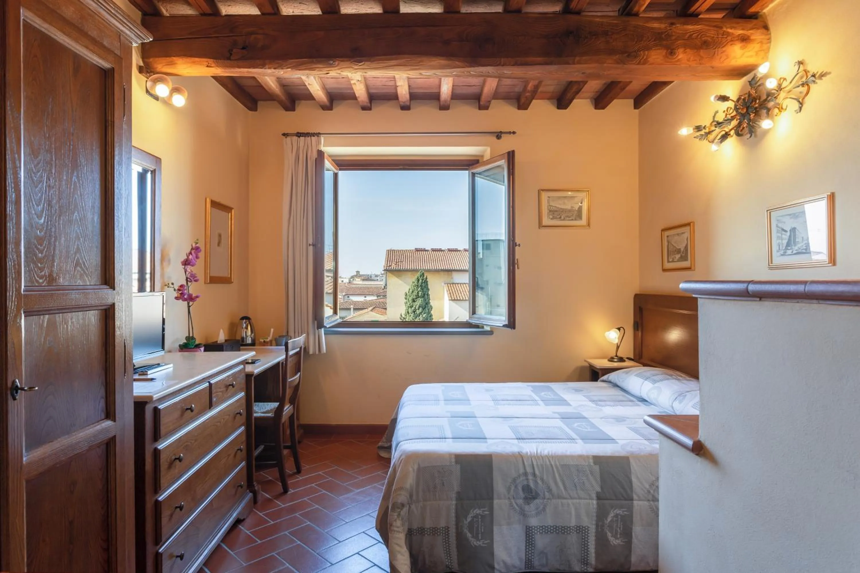 Double or Twin Room with City View in Palazzo Graziani