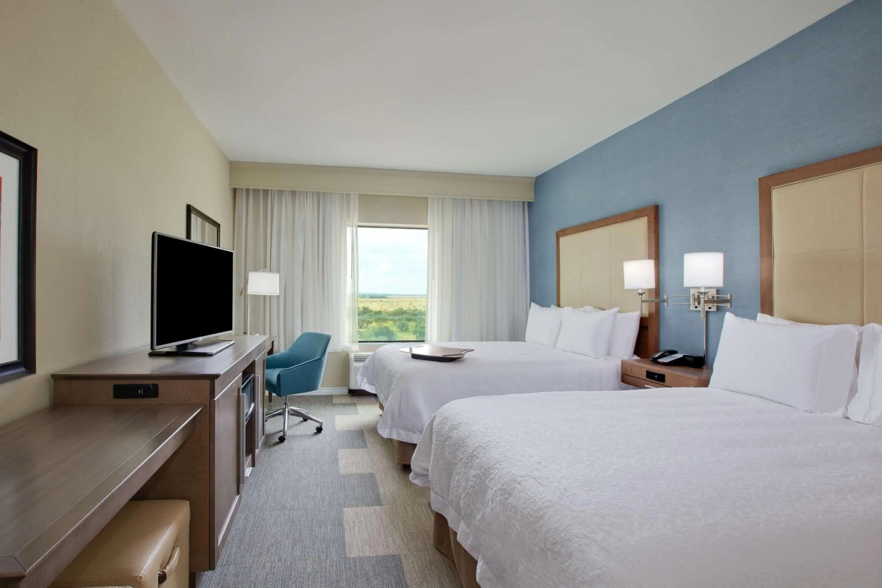 Queen Room with Two Queen Beds (4 Adults) in Hampton Inn and Suites Snyder