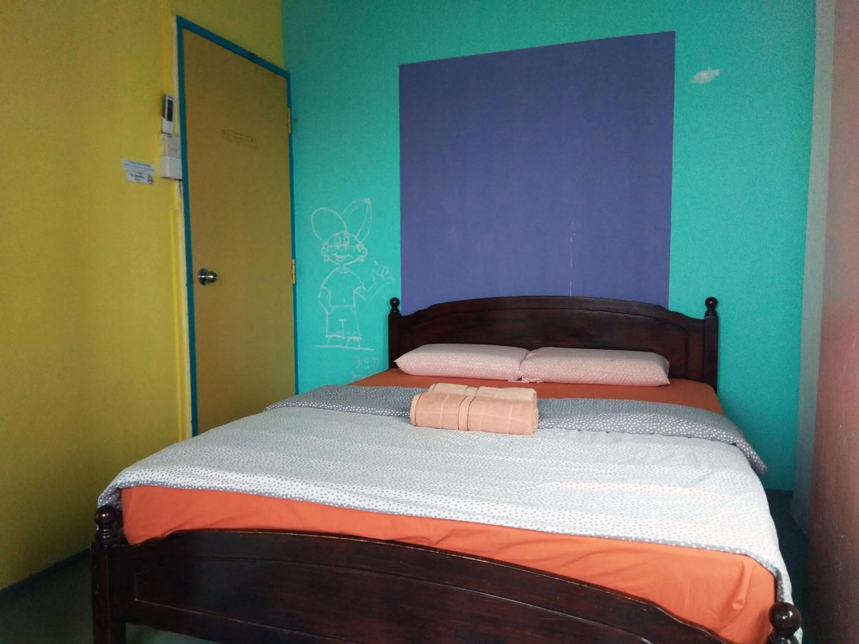 Double Room with Sea View in Sandakan Backpackers Hostel