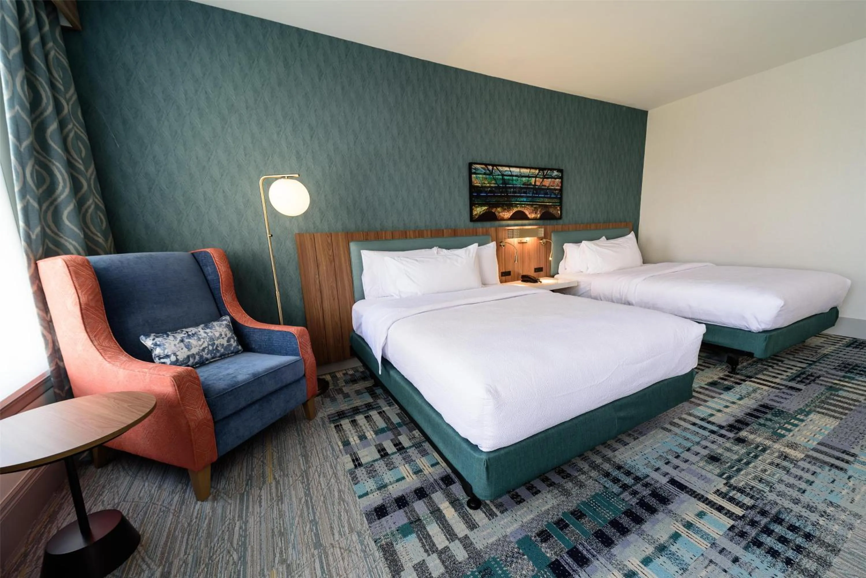 Junior Suite with Two Queen Beds and Tub - Mobility Accessible in Hilton Garden Inn Dayton Downtown