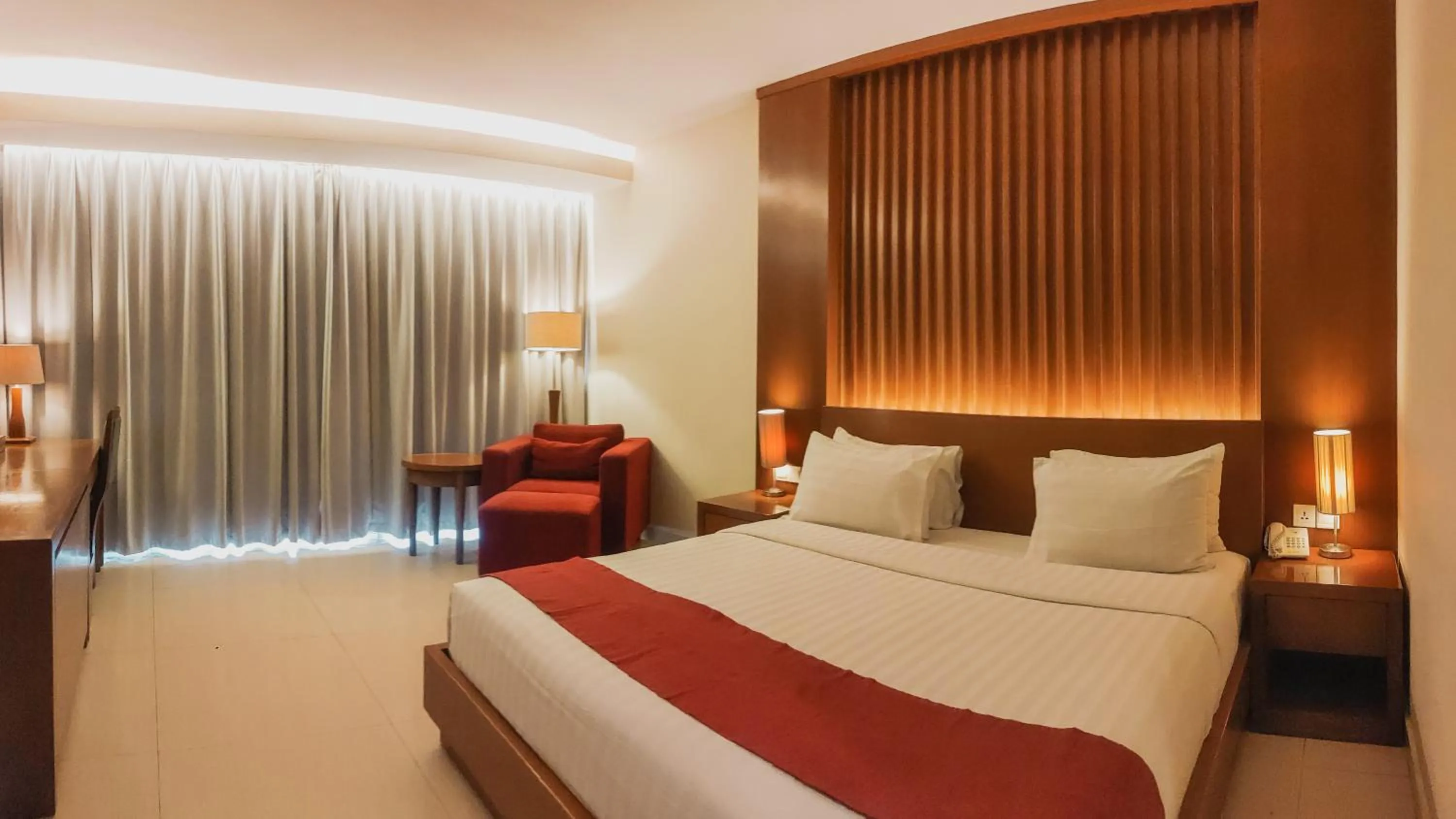 Deluxe Double Room with Balcony in Seminyak Square Hotel And Villas