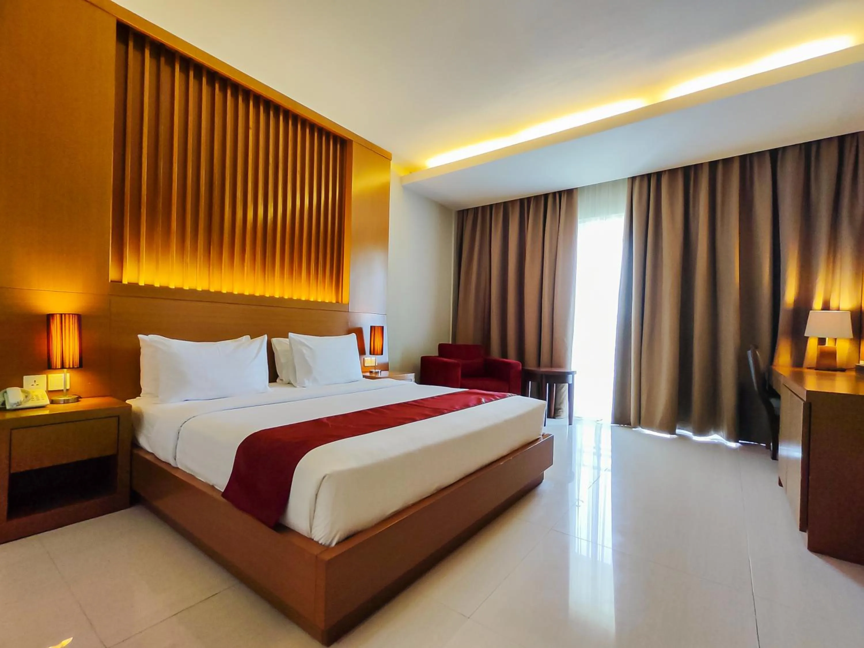 Superior Double Room in Seminyak Square Hotel And Villas