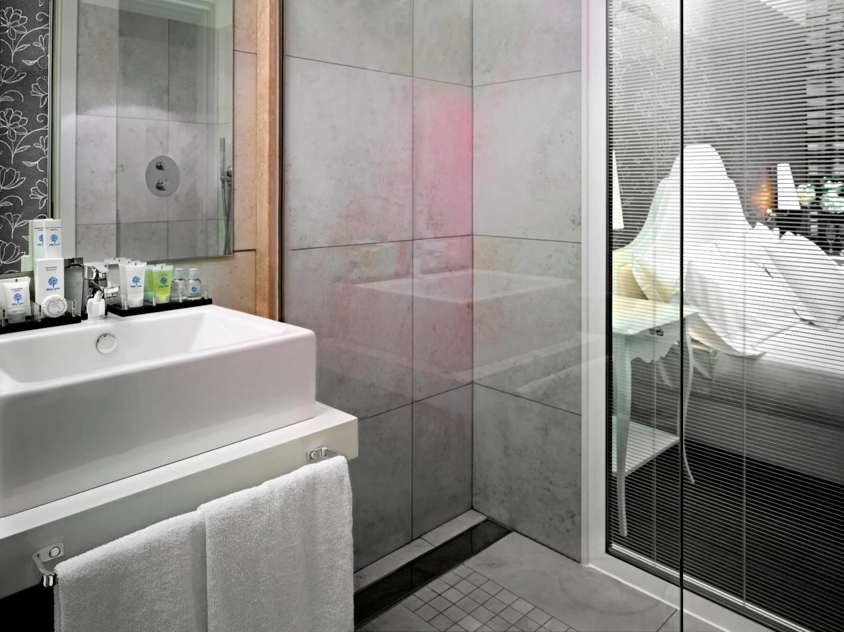 Superior Double Room in Blue Relais Maggiore