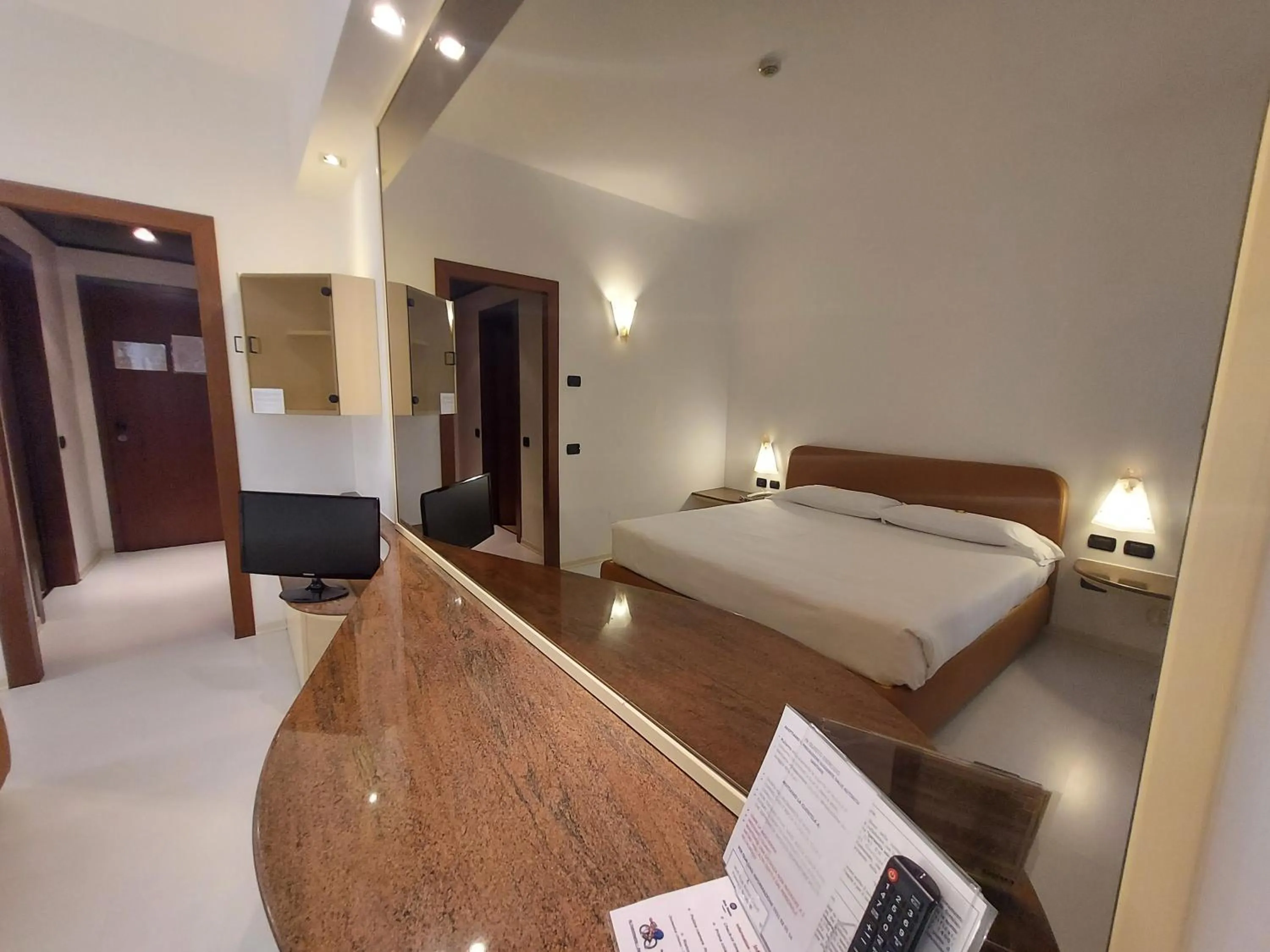 Budget Double Room in Blue Relais Maggiore