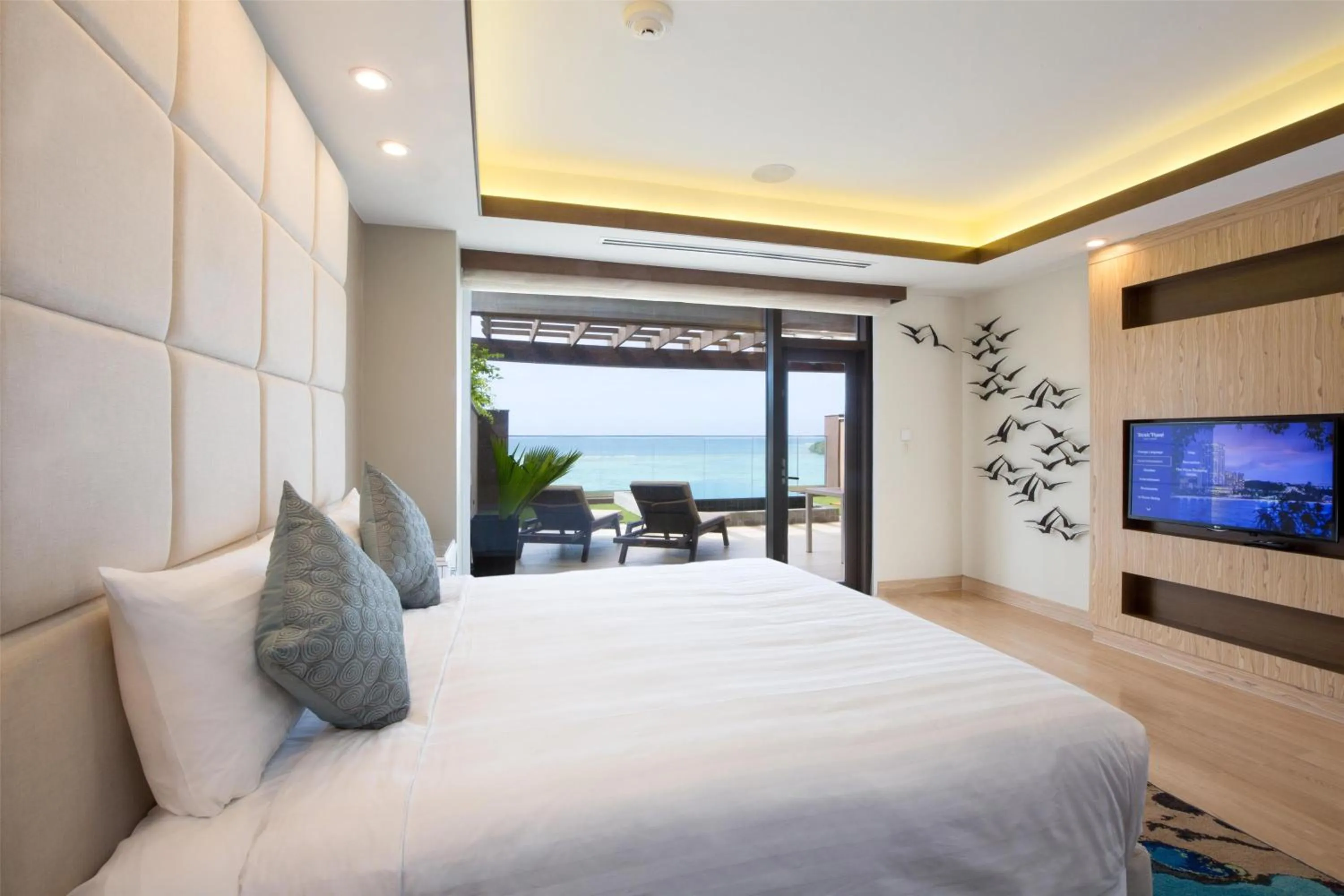 One Bedroom Oceanfront Villa King in Dusit Thani Guam Resort