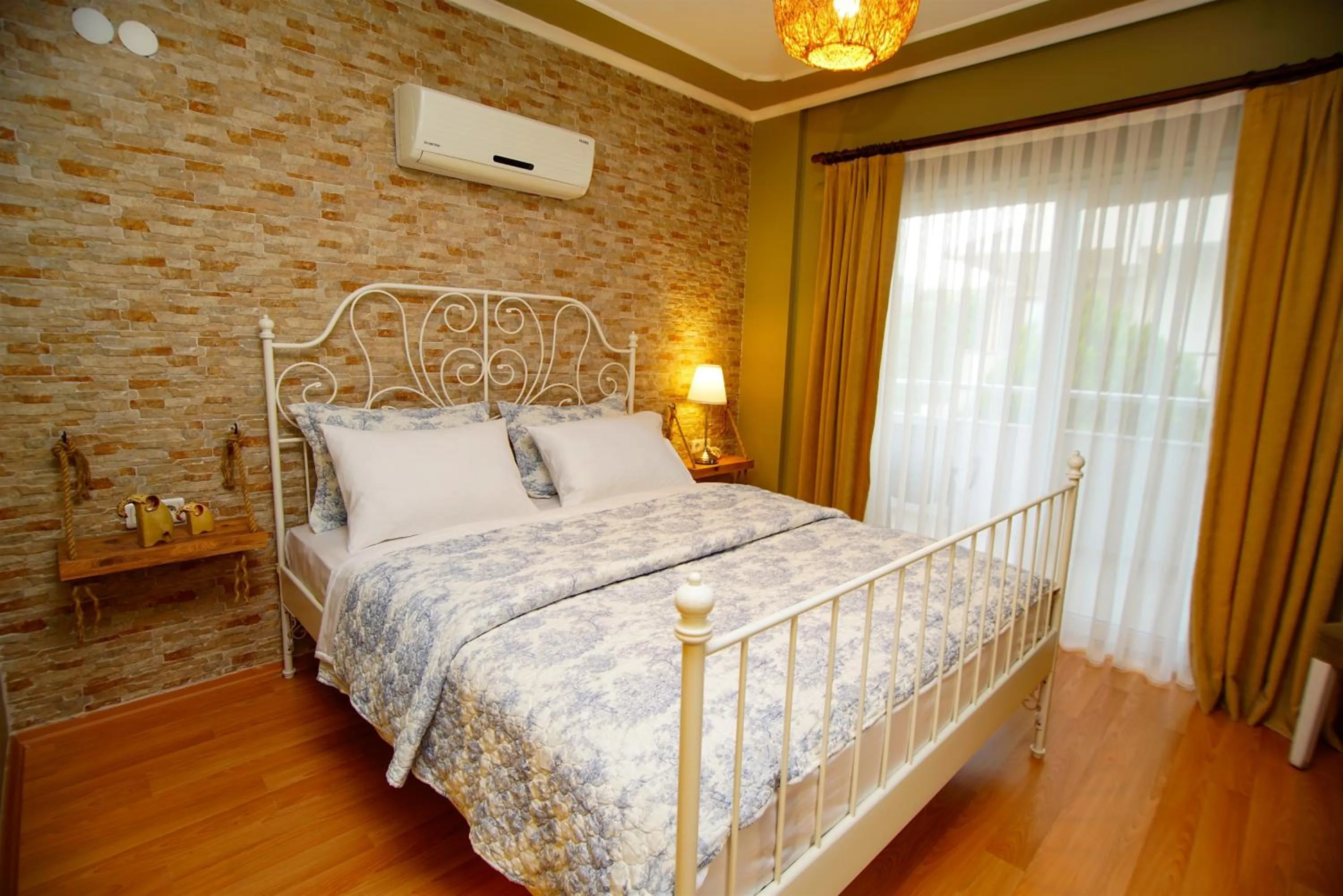 Standard Double Room - single occupancy in Urla Zeytin Hotel