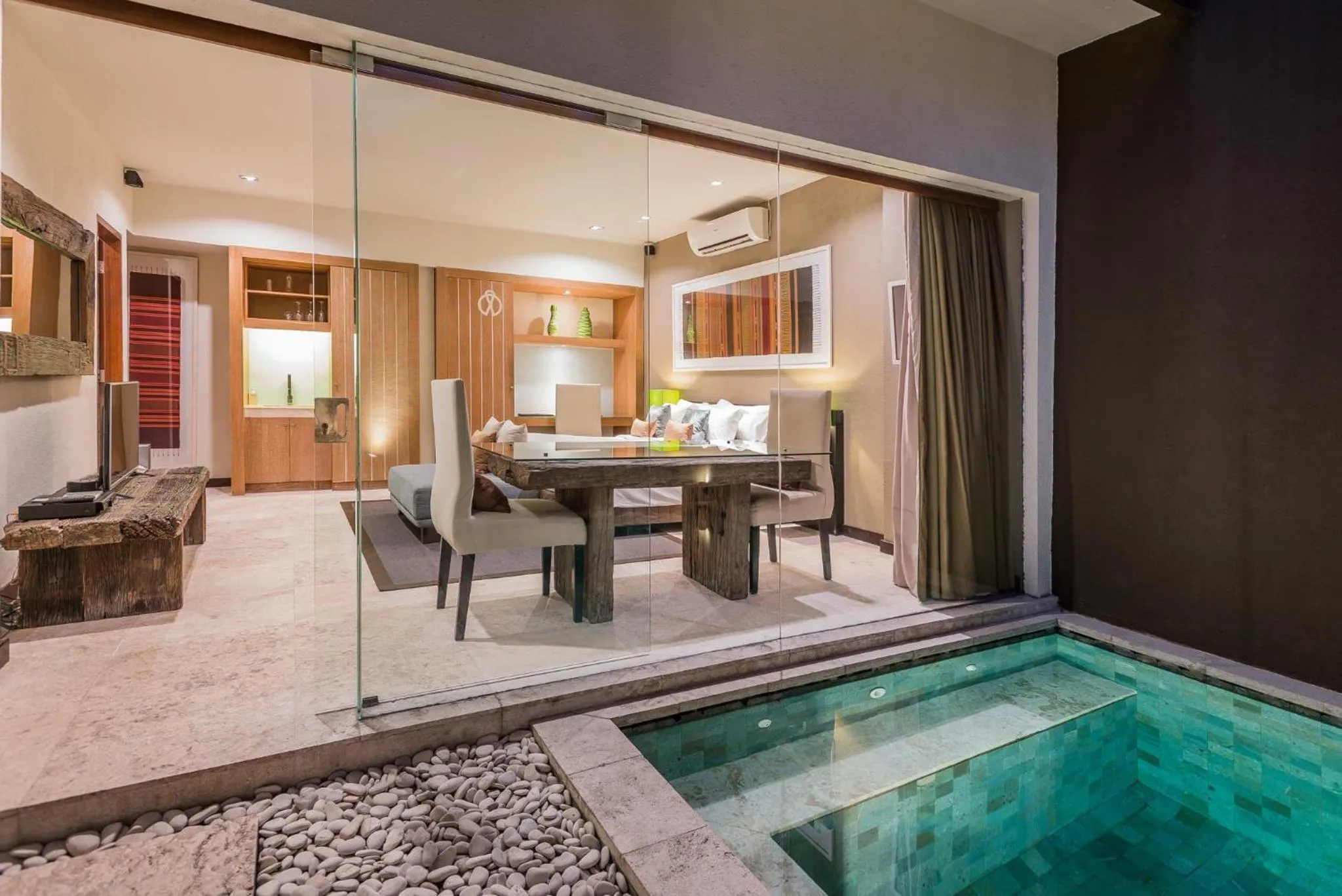 Executive Studio in Cicada Luxury Townhouses