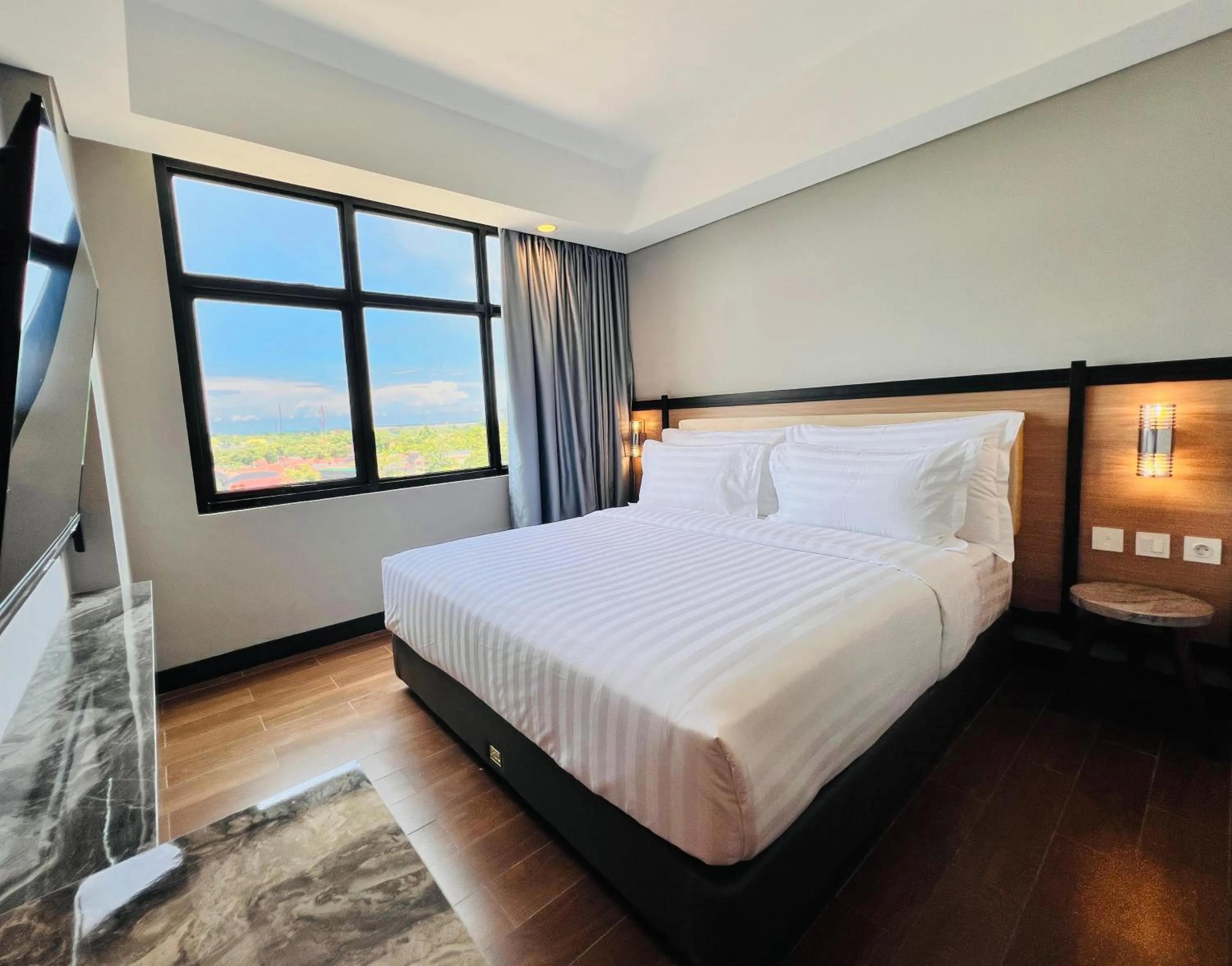 Deluxe Double or Twin Room in d'primahotel Airport Sultan Hasanuddin Makassar
